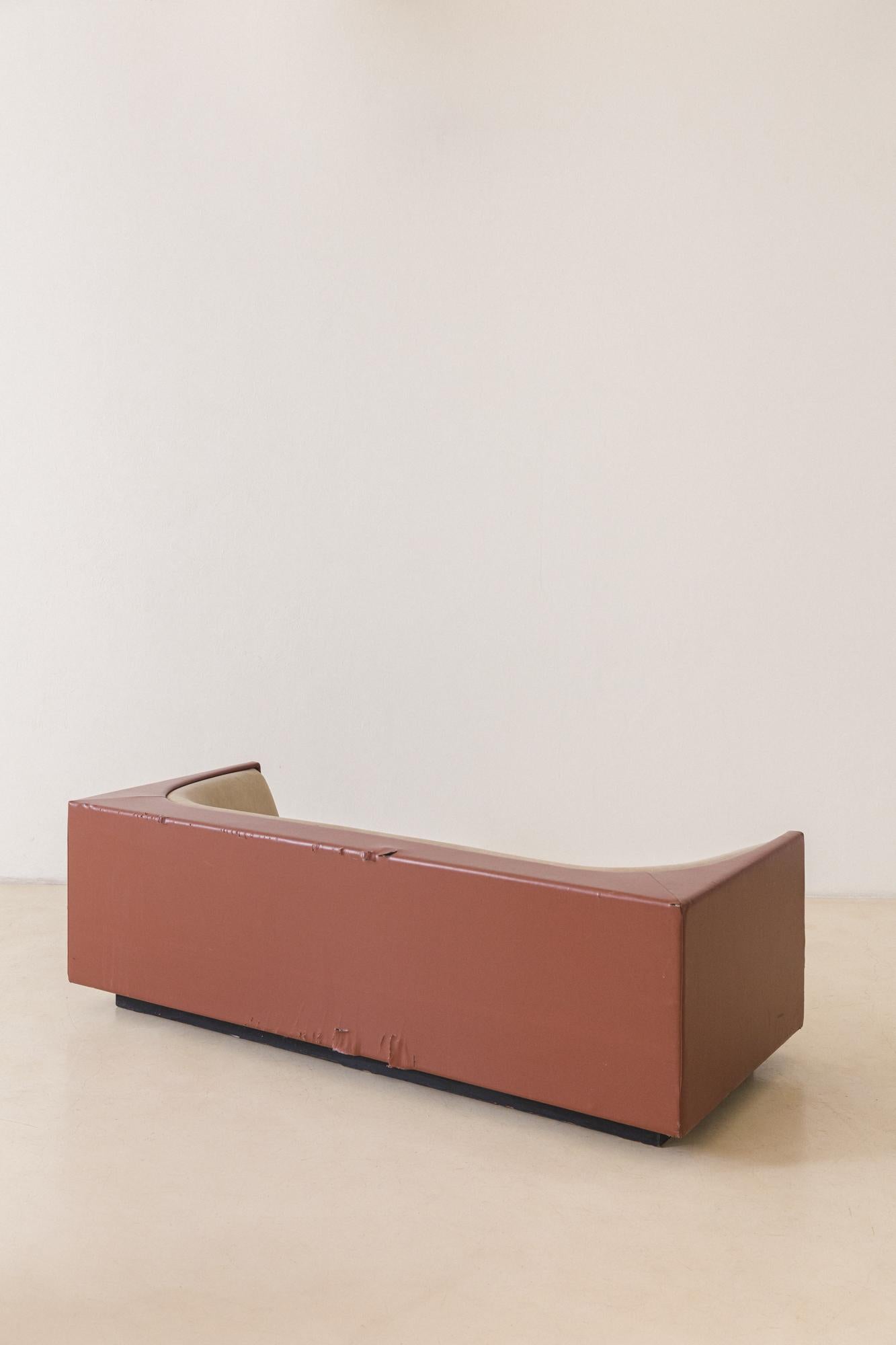 Mid-Century Modern Cube Sofa by Brazilian Designer Jorge Zalszupin, 1970s For Sale 1