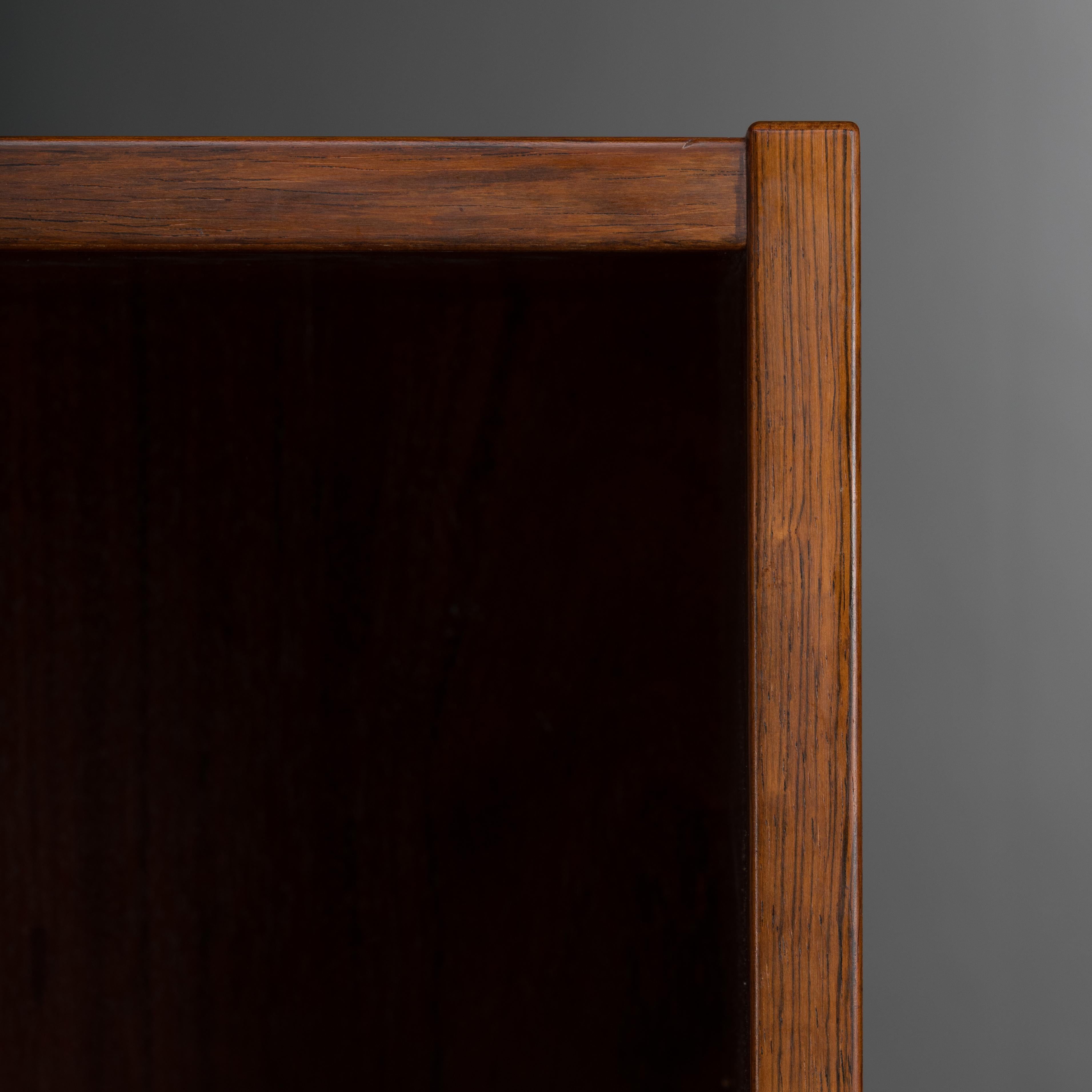 Danese Midcentury Modern Danish Low  Rosewood Bookcase by Hundevad & Co, 1960s in vendita