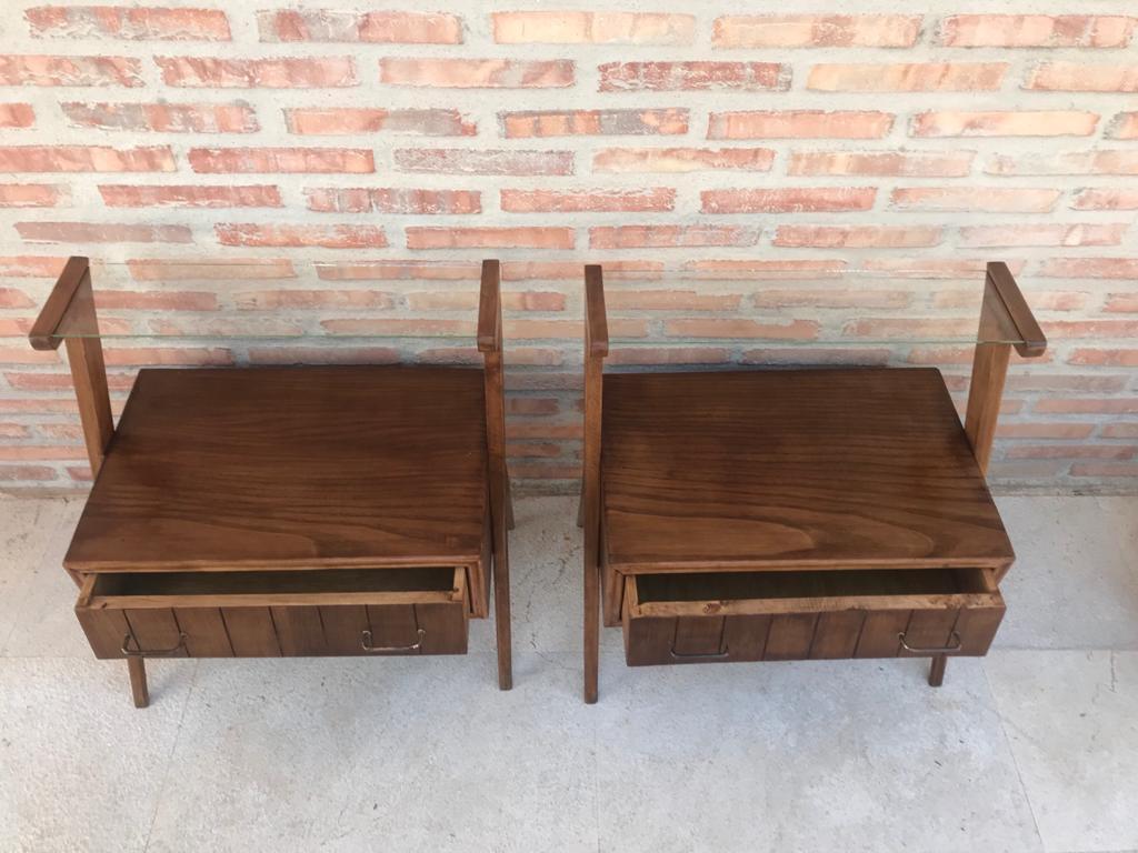 Mid-Century Modern Danish Pair of Nightstands with Drawer and One Glass Shelve In Good Condition In Miami, FL