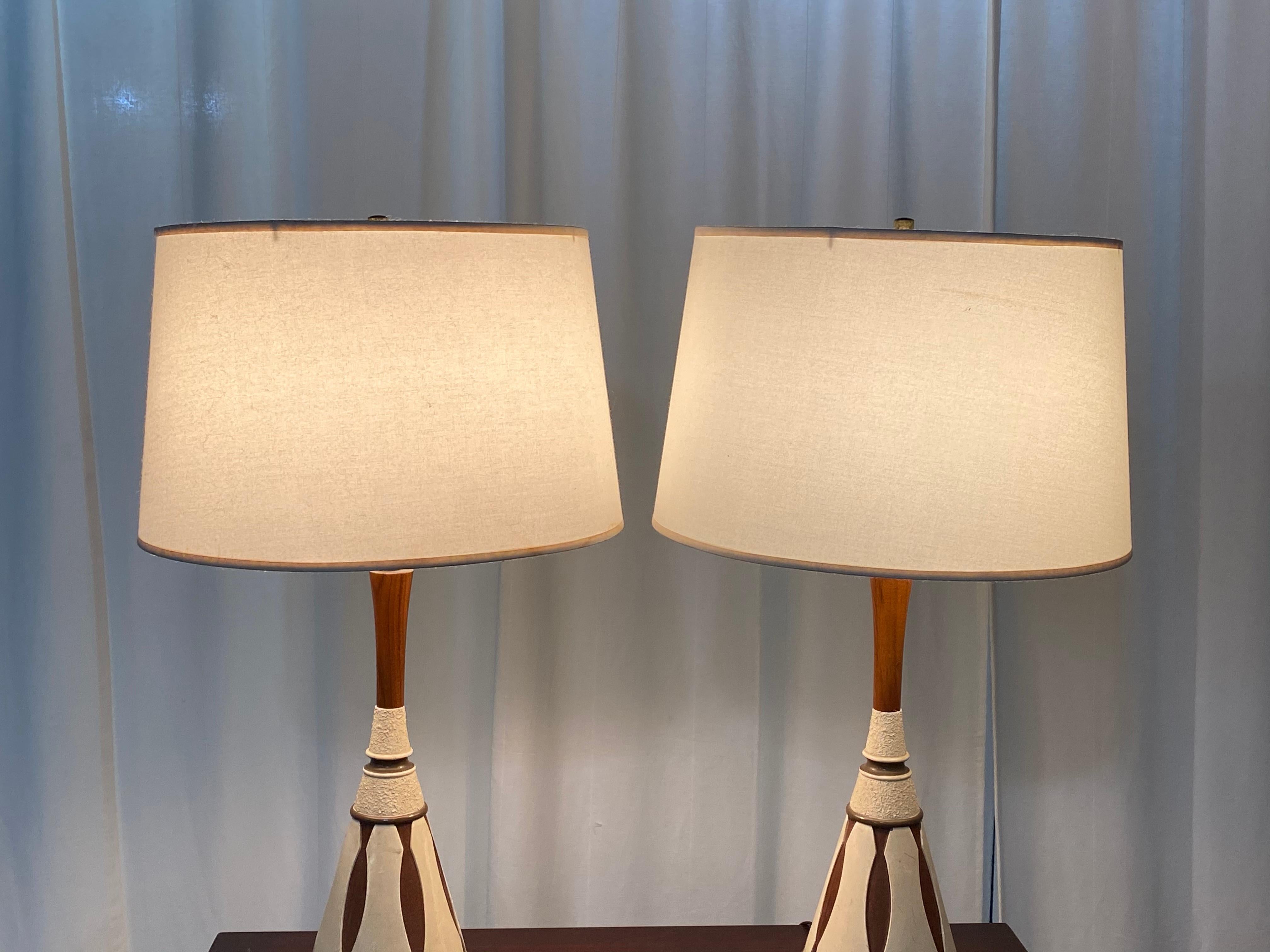 Mid-Century Modern Danish Style Table Lamps of Teak and Ceramic 4