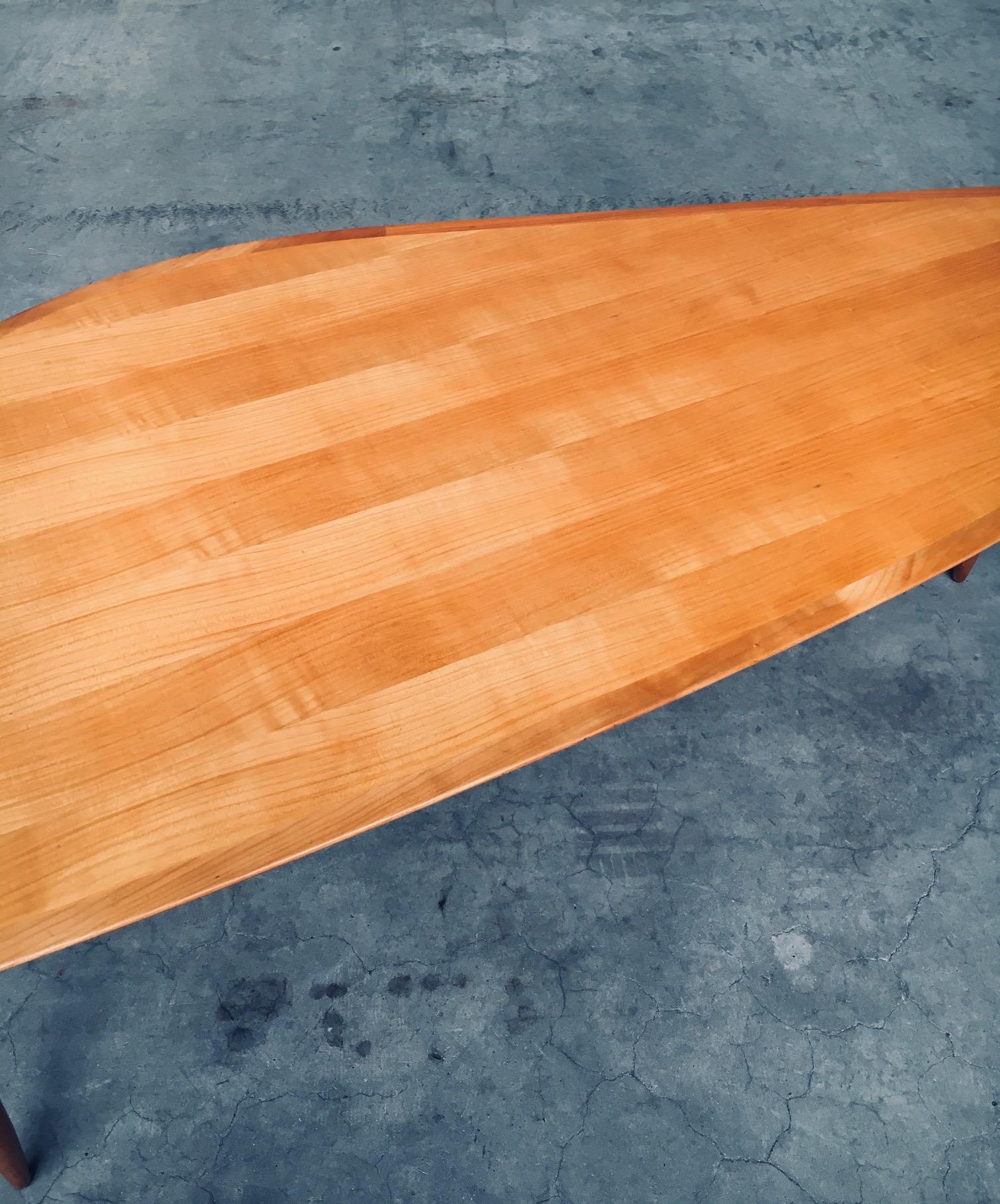 Moderner Boomerang-Couchtisch aus der Mitte des Jahrhunderts von Svante Skogh, Schweden 1960er Jahre im Angebot 7