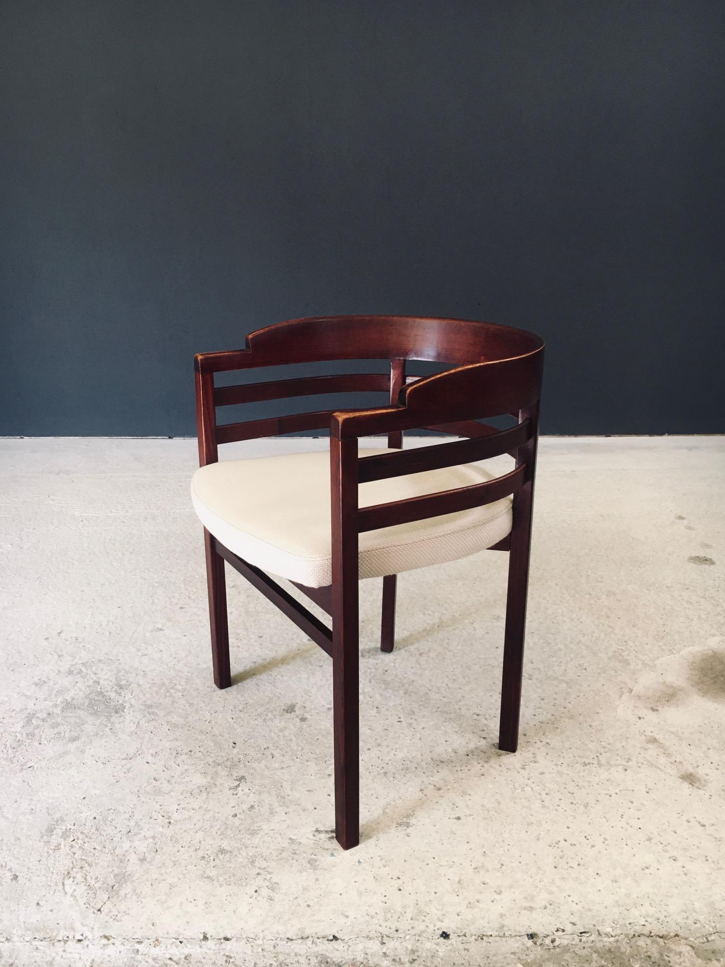 Midcentury Modern Design Curved Dining Chair Set, Italy 1970's en vente 3