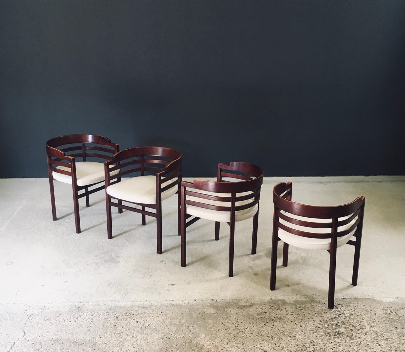 Laine Midcentury Modern Design Curved Dining Chair Set, Italy 1970's en vente