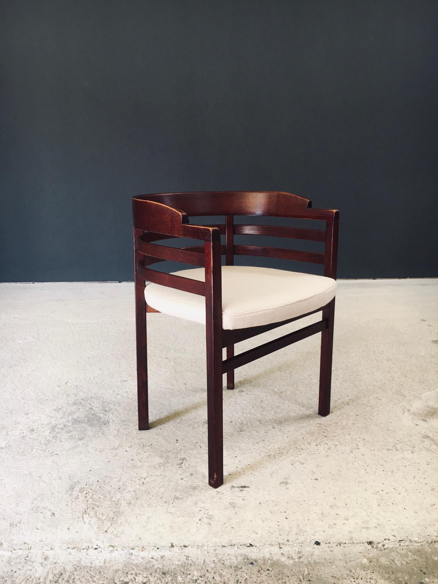 Midcentury Modern Design Curved Dining Chair Set, Italy 1970's en vente 1