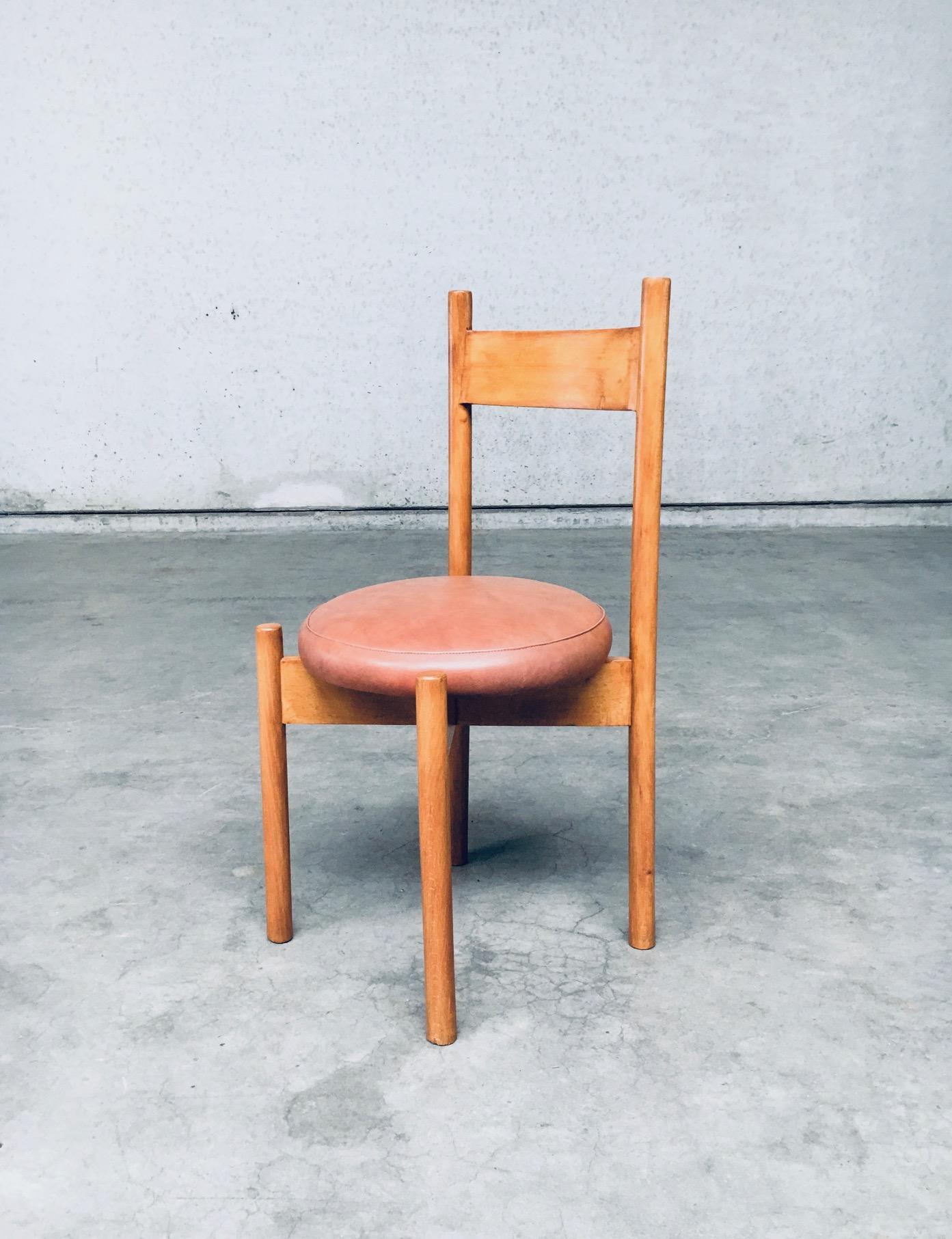 Ensemble de chaises de salle à manger de style The Moderns/One dans le style de Charlotte Perriand en vente 4