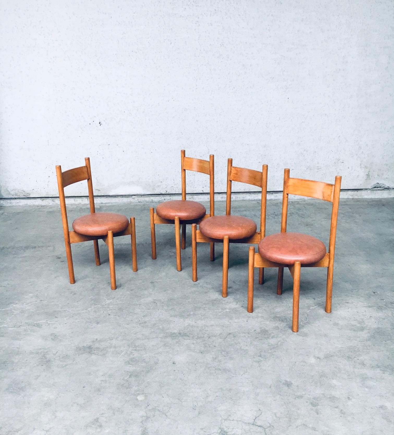 Midcentury Modern Design Dining Chair set in the style of Charlotte Perriand In Good Condition For Sale In Oud-Turnhout, VAN