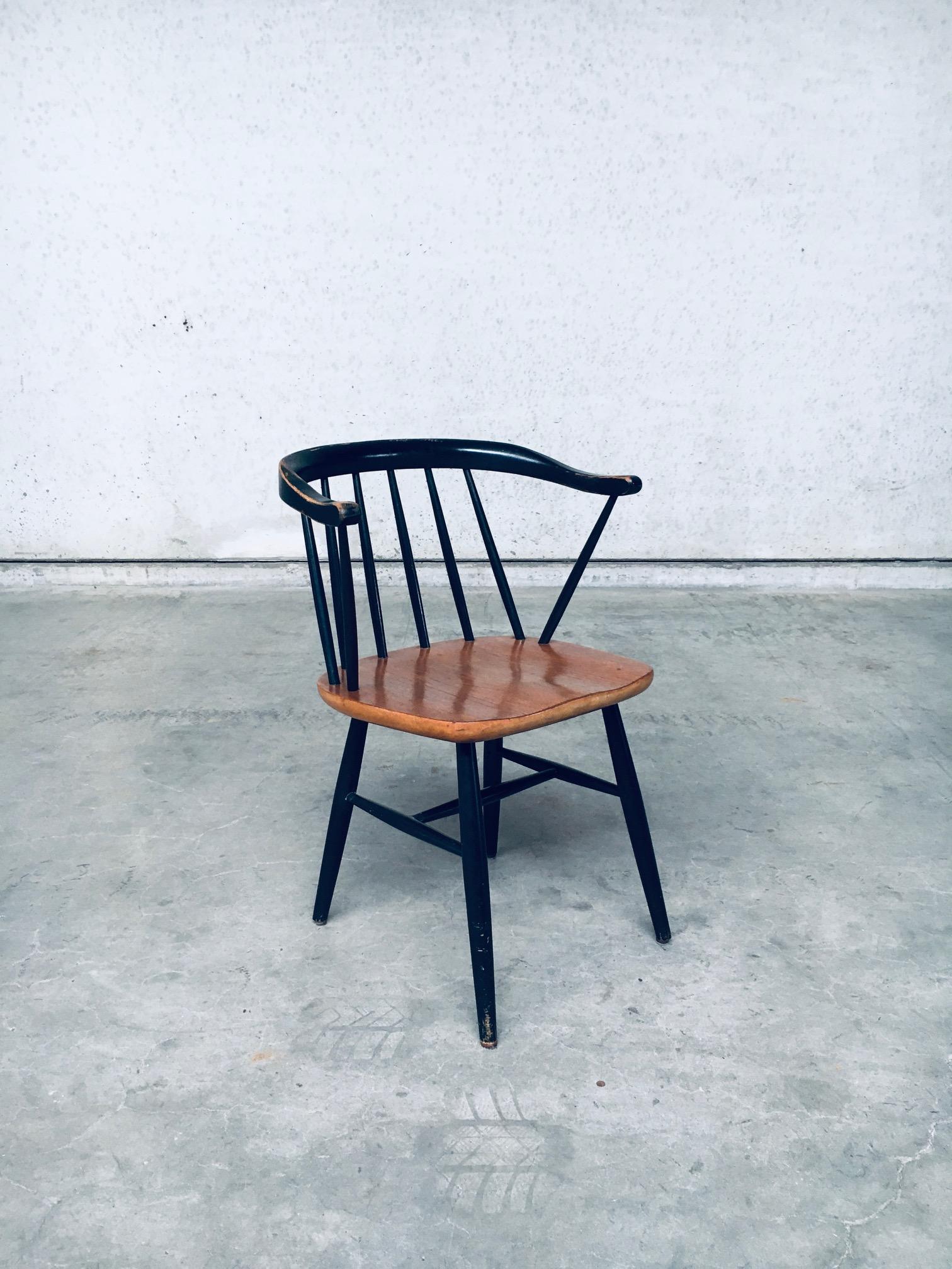 Set di poltrone in stile 