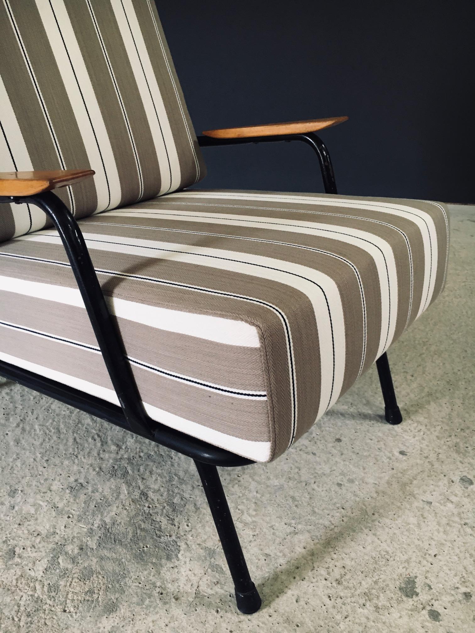 Chaise longue au design moderne du milieu du siècle, France, années 1950 en vente 4