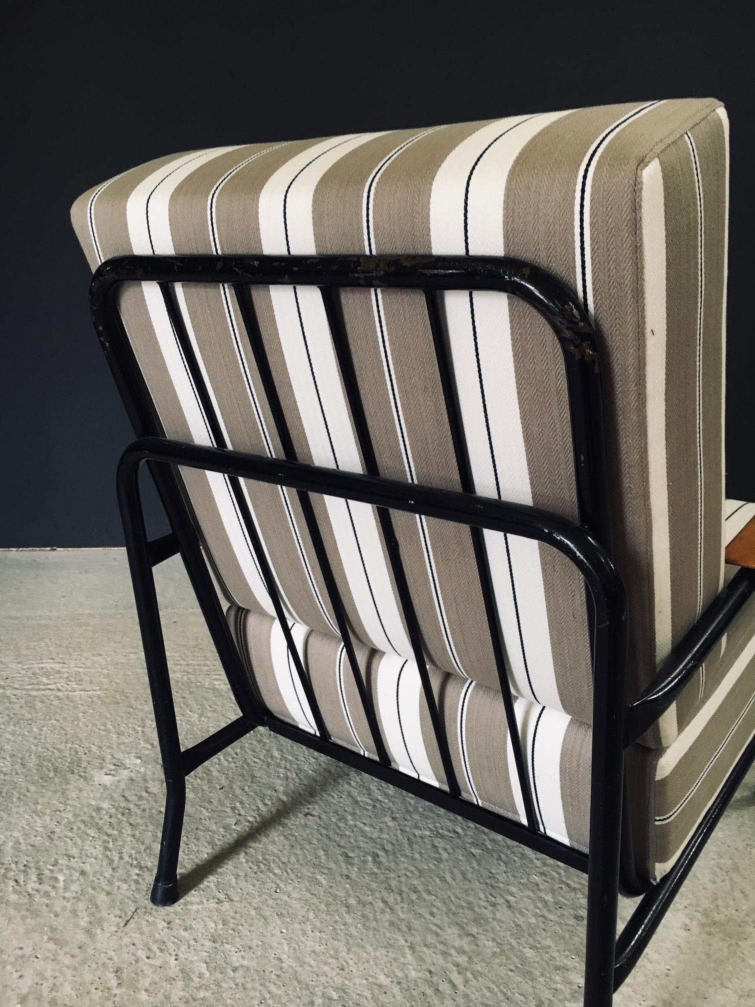 Chaise longue au design moderne du milieu du siècle, France, années 1950 en vente 7