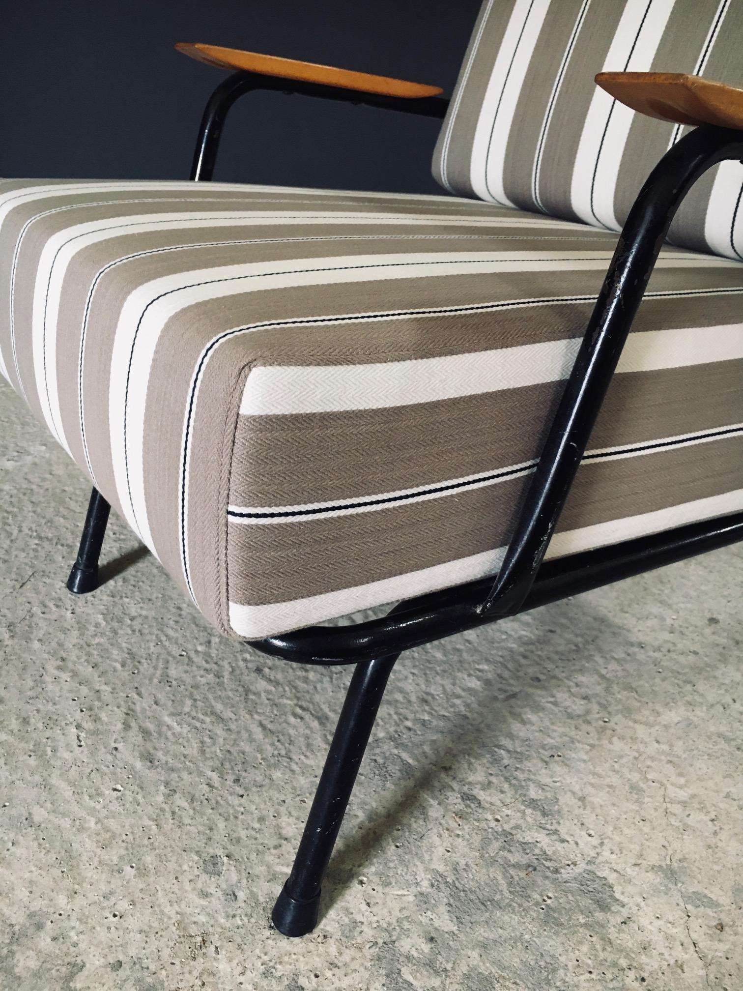 Chaise longue au design moderne du milieu du siècle, France, années 1950 en vente 10