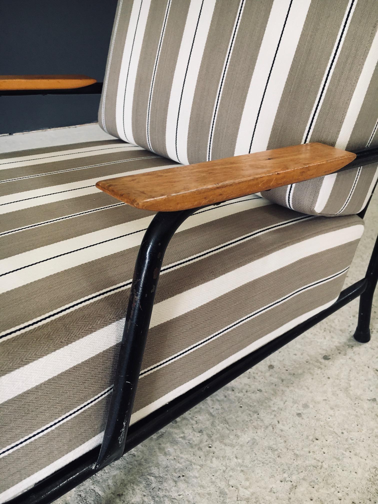 Chaise longue au design moderne du milieu du siècle, France, années 1950 en vente 11