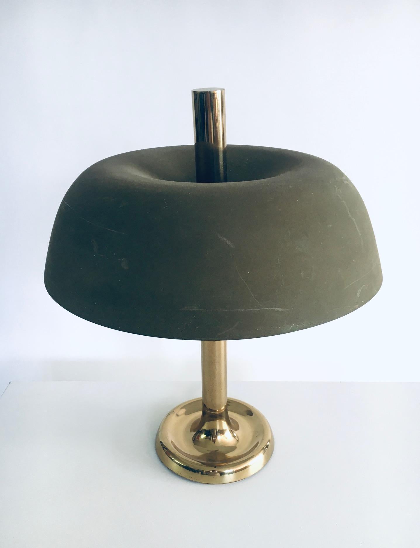 Midcentury Modern Design Pilztischlampe Modell 7377 von Egon Hillebrand im Angebot 3
