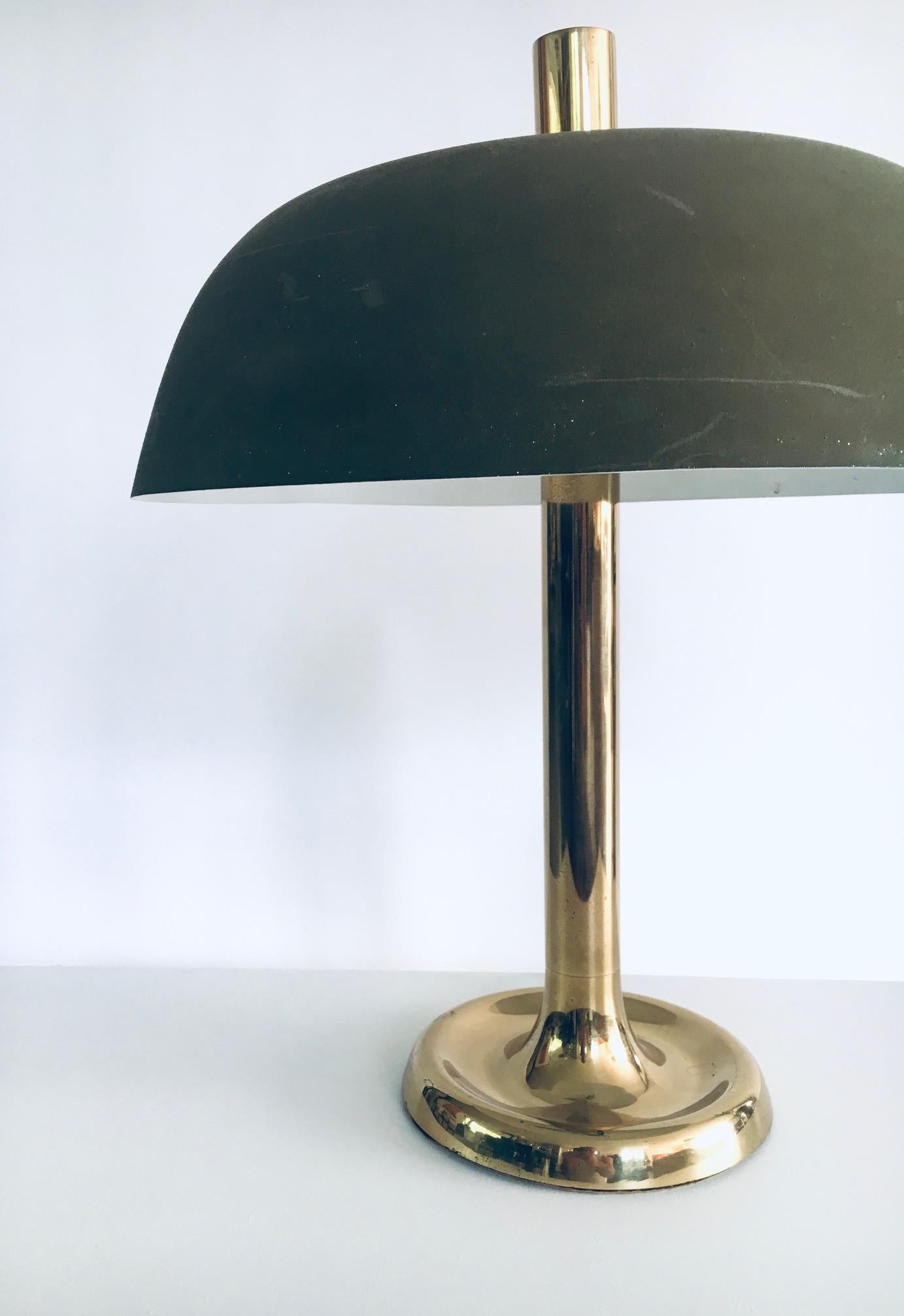 Midcentury Modern Design Pilztischlampe Modell 7377 von Egon Hillebrand im Angebot 4
