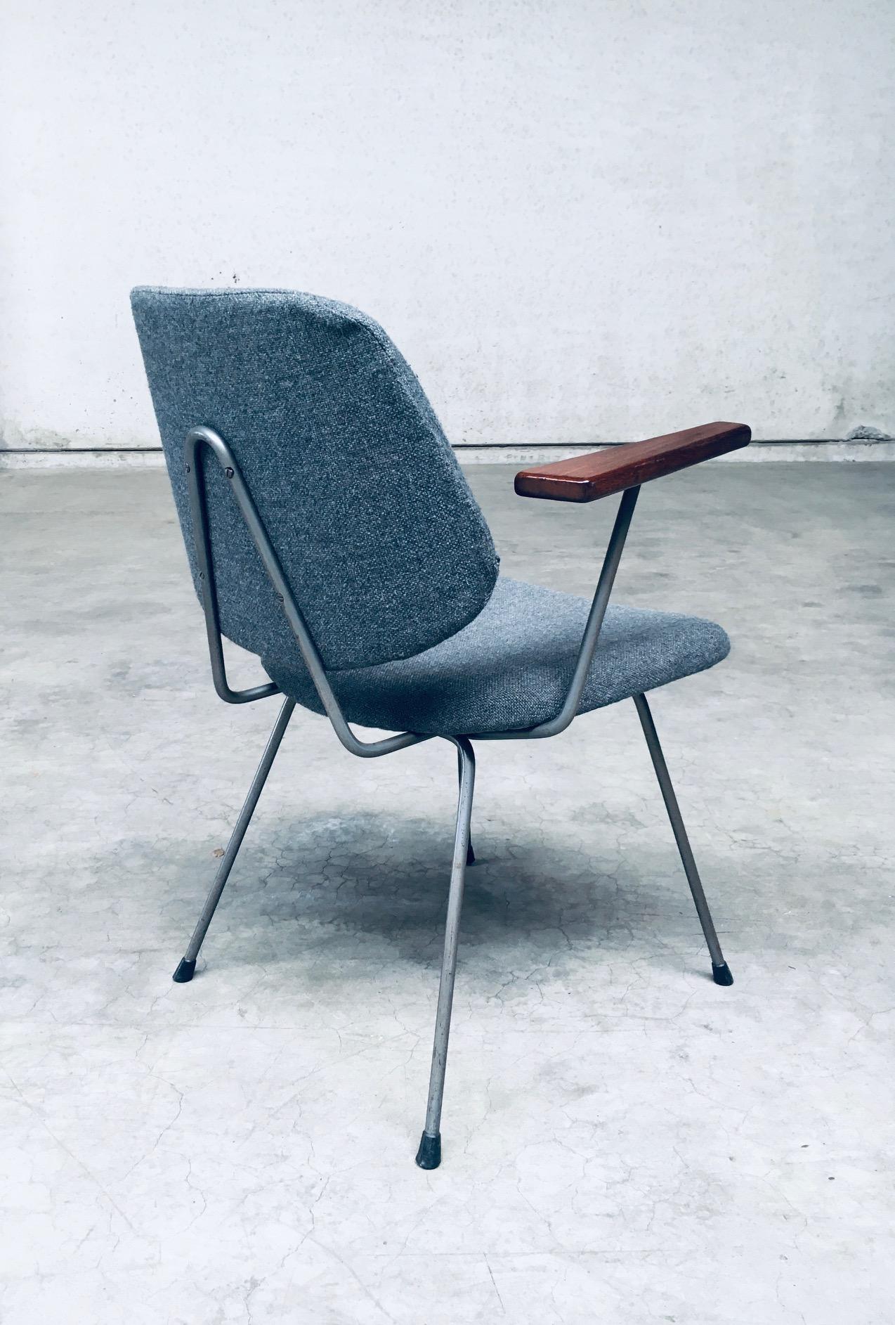 Midcentury Modern Design Office Chair set by Wim Rietveld for Kembo, 1950's For Sale 6