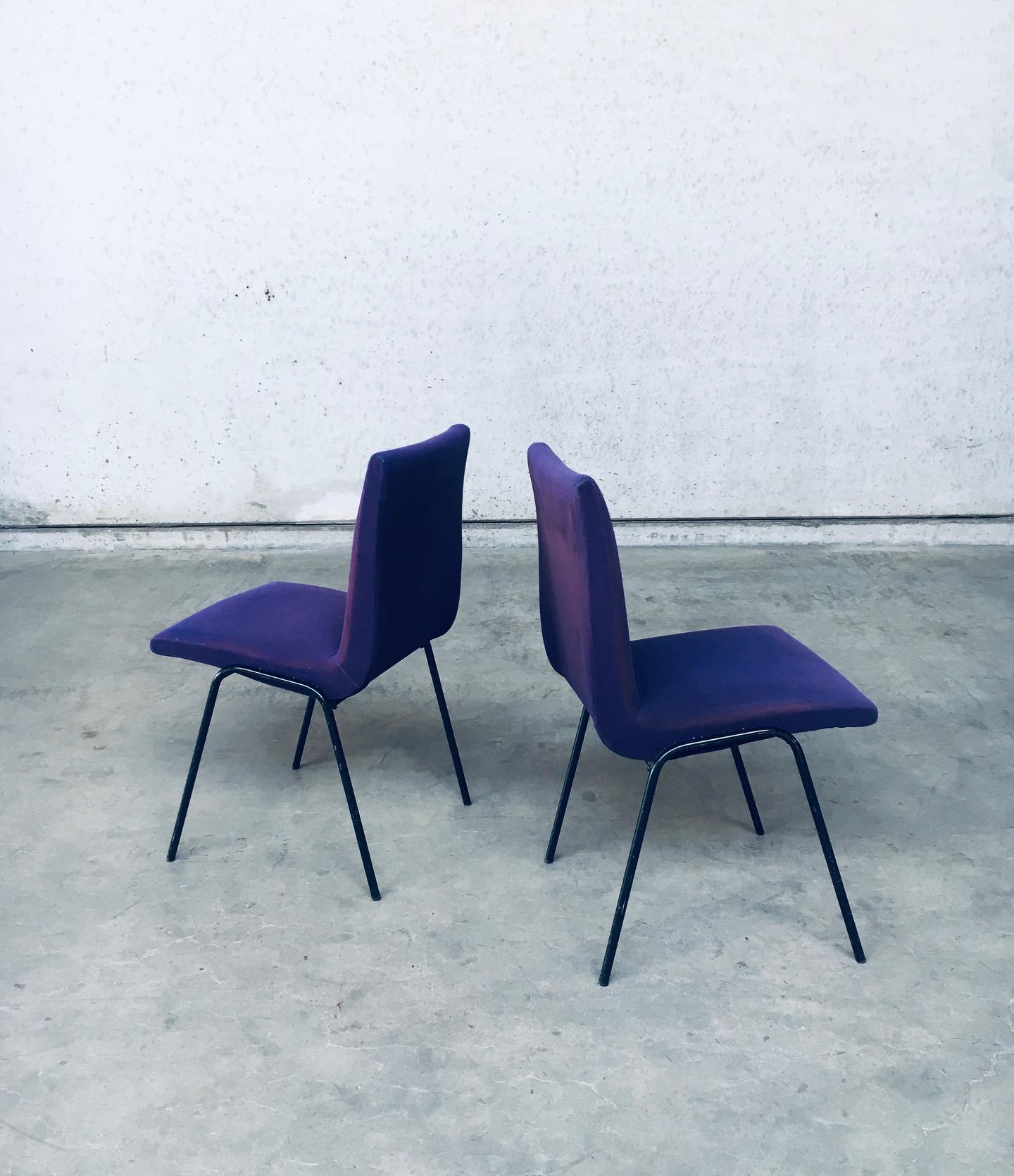 Mid-Century Modern Design Robin Chair Set by Pierre Guariche for Meurop, 1950's In Good Condition For Sale In Oud-Turnhout, VAN