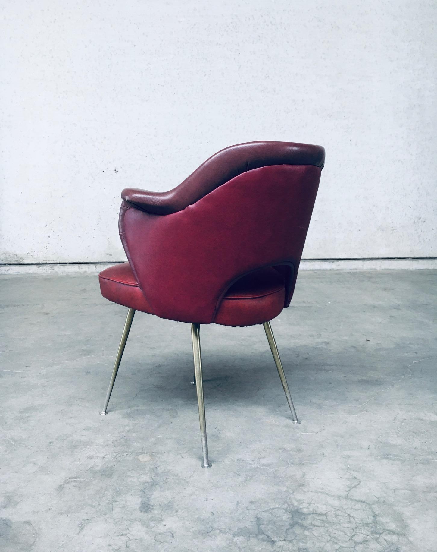 Mid-Century Modern Design Skai Leder-Bürostuhl-Set, Italien, 1950er Jahre im Angebot 7