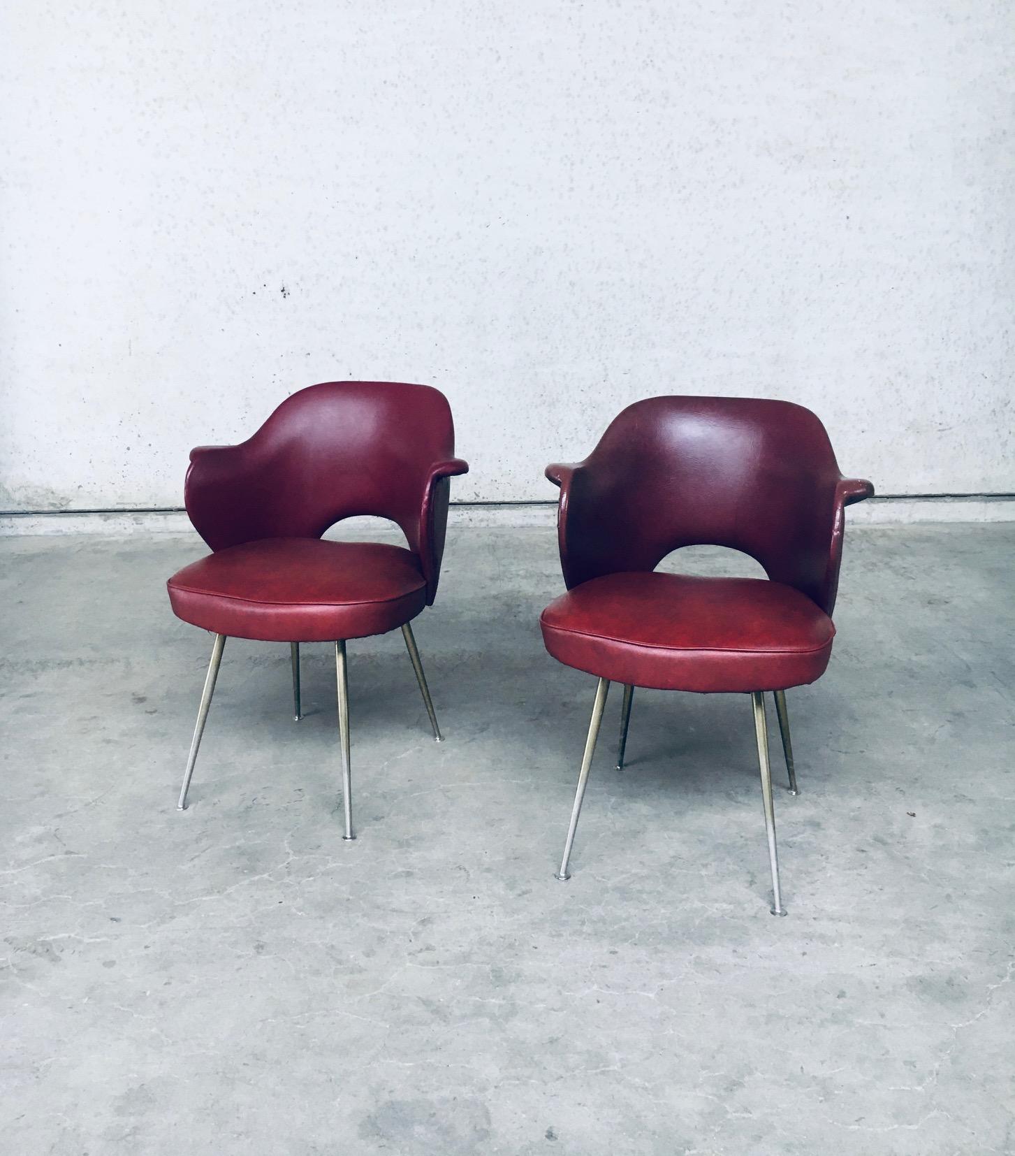 Mid-Century Modern Design Skai Leder-Bürostuhl-Set, Italien, 1950er Jahre im Zustand „Gut“ im Angebot in Oud-Turnhout, VAN