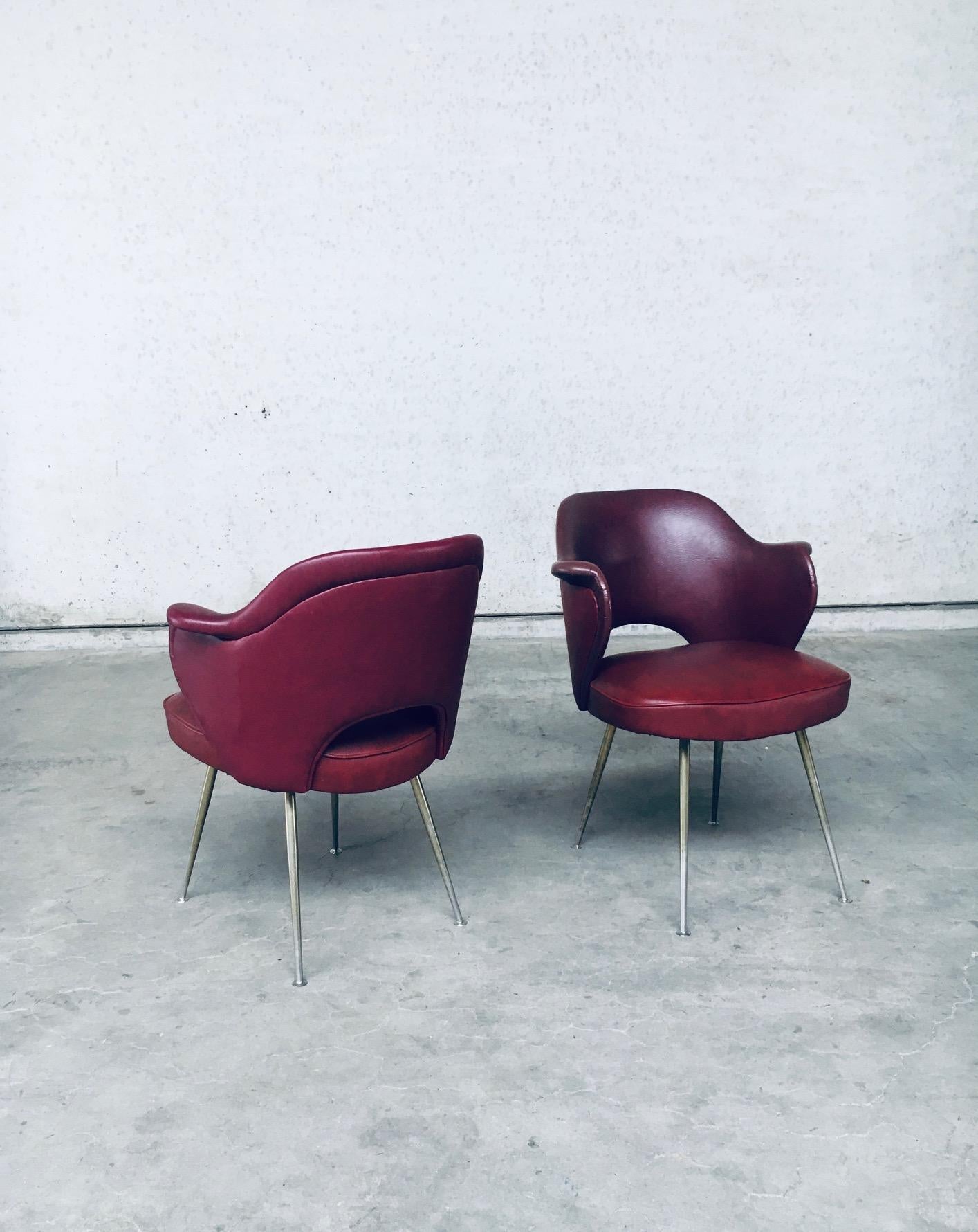Mid-Century Modern Design Skai Leder-Bürostuhl-Set, Italien, 1950er Jahre im Angebot 1