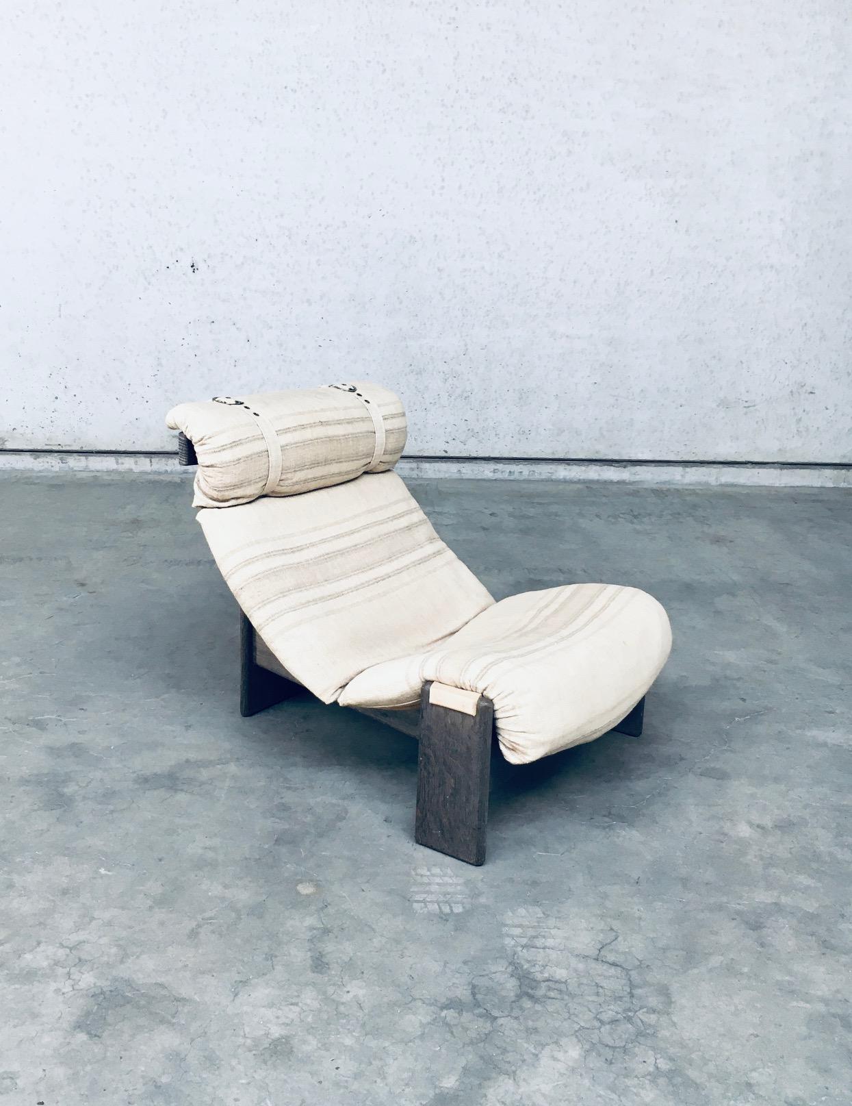 Vintage Midcentury Modern Belgian Design Tripod Sling Lounge Chair by Durlet. Made in Belgium, 1960's / 70's period. Rare lounge chair model. No designer markings found. A solid wood constructed base which has been made gray, grayish. A thick