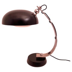Lampada da scrivania moderna del Medioevo, Angelo Lelli per Arredo Luce, Italia anni '70
