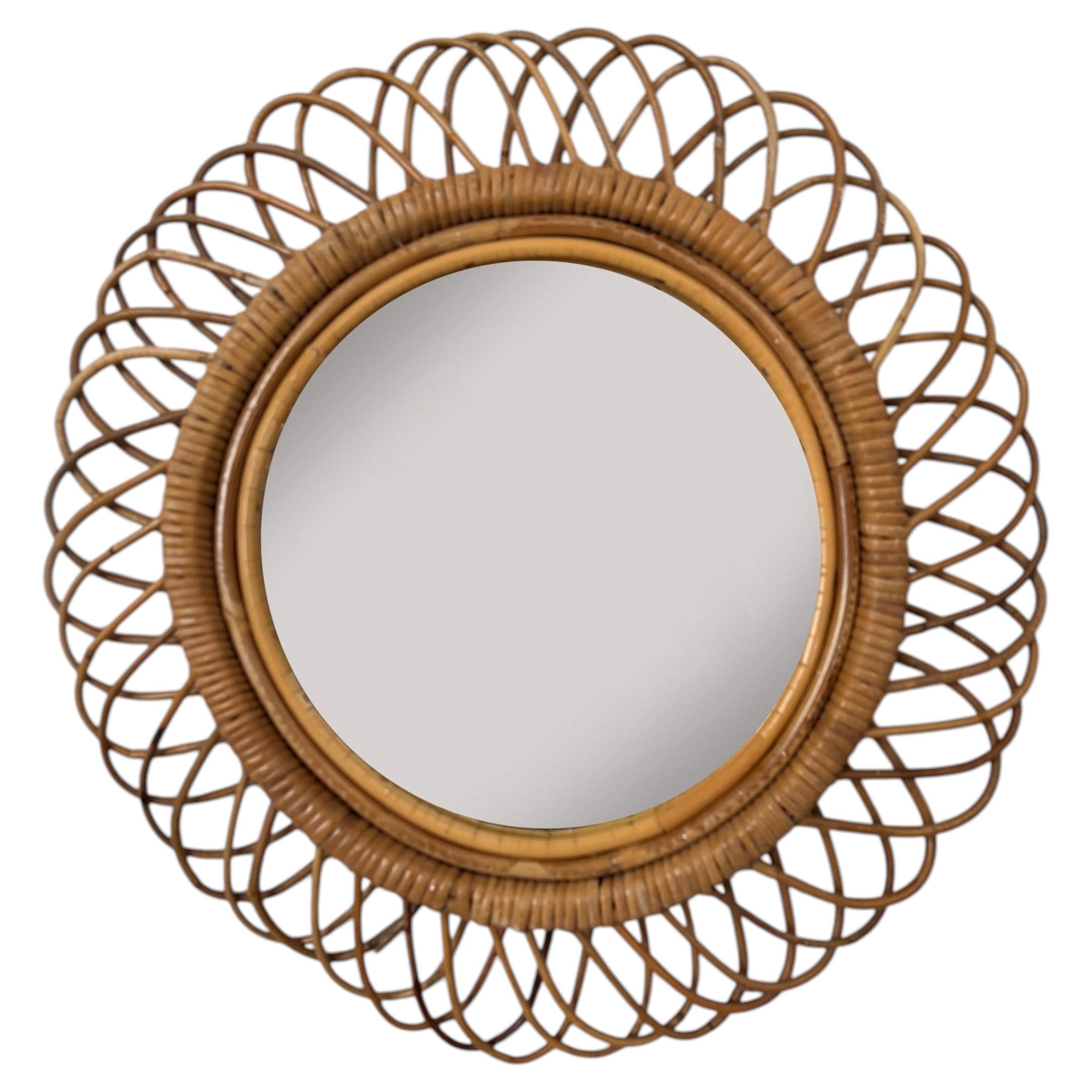 Midcentury Modern Dewsign Circle Bamboo Rattan Wall Mirror, Italy 1960s For Sale