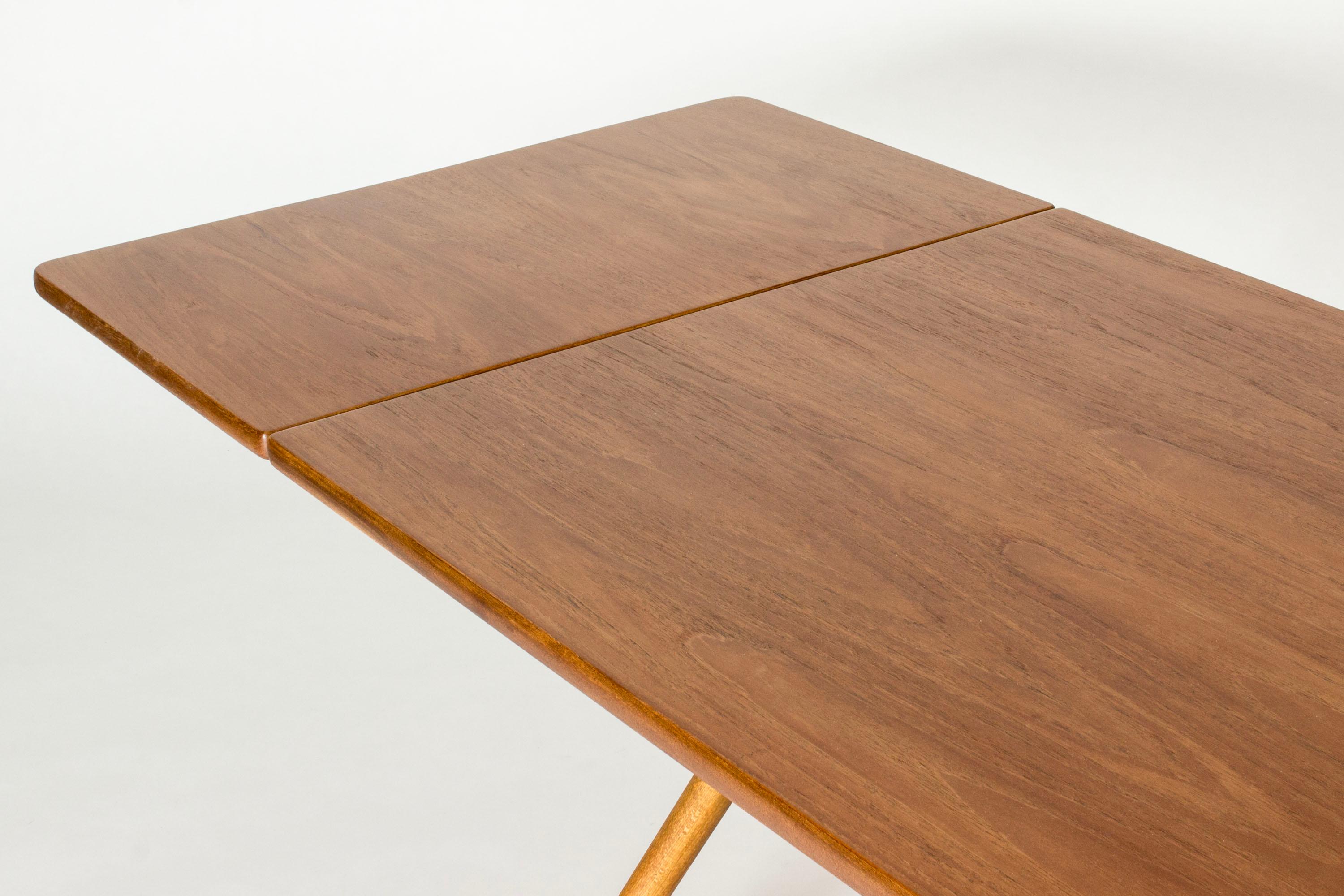 Milieu du XXe siècle Table de salle à manger The Moderns de Næstved Møbelfabrik, Danemark, années 1960 en vente