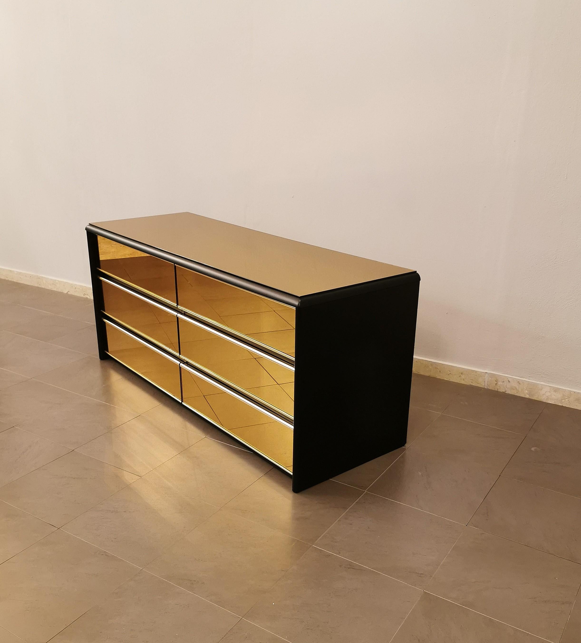 20th Century Midcentury Modern Dresser Chest of Drawers Mirrored Glass Black Wood Italy 1970s
