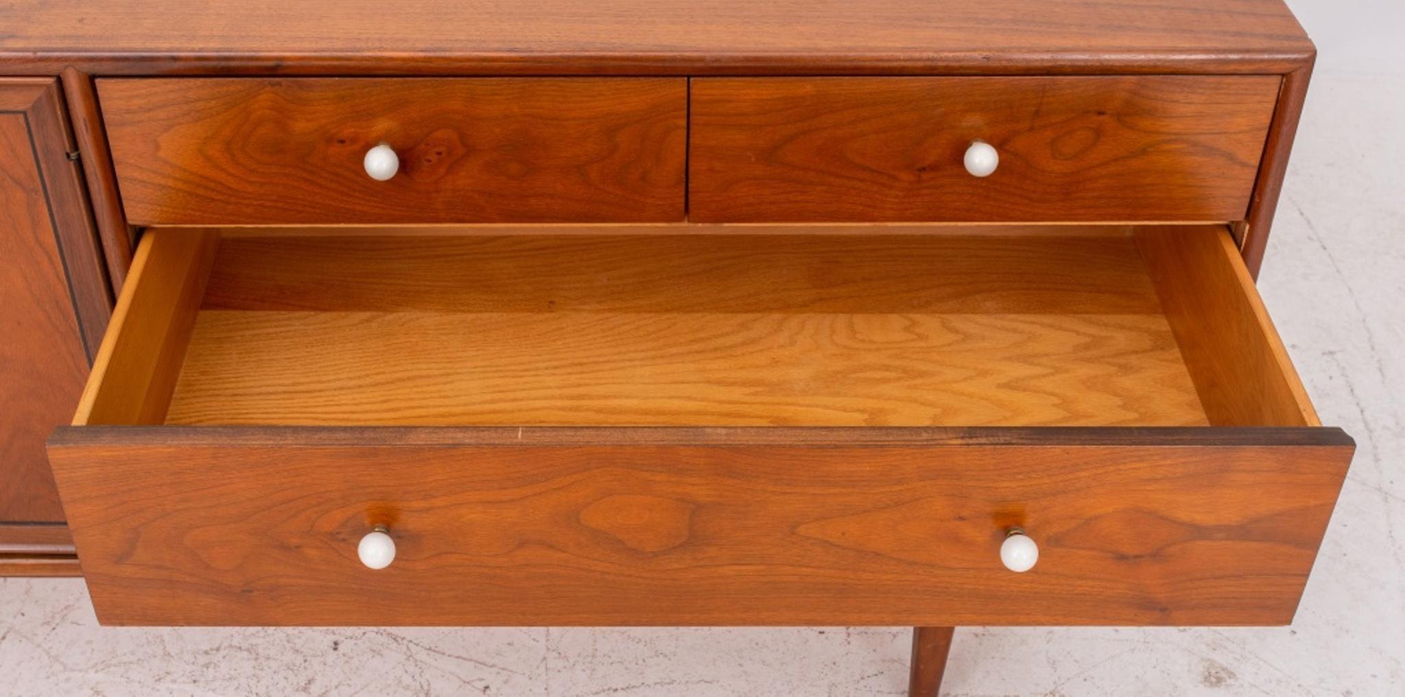 Mid-20th Century Mid-Century Modern Drexel 