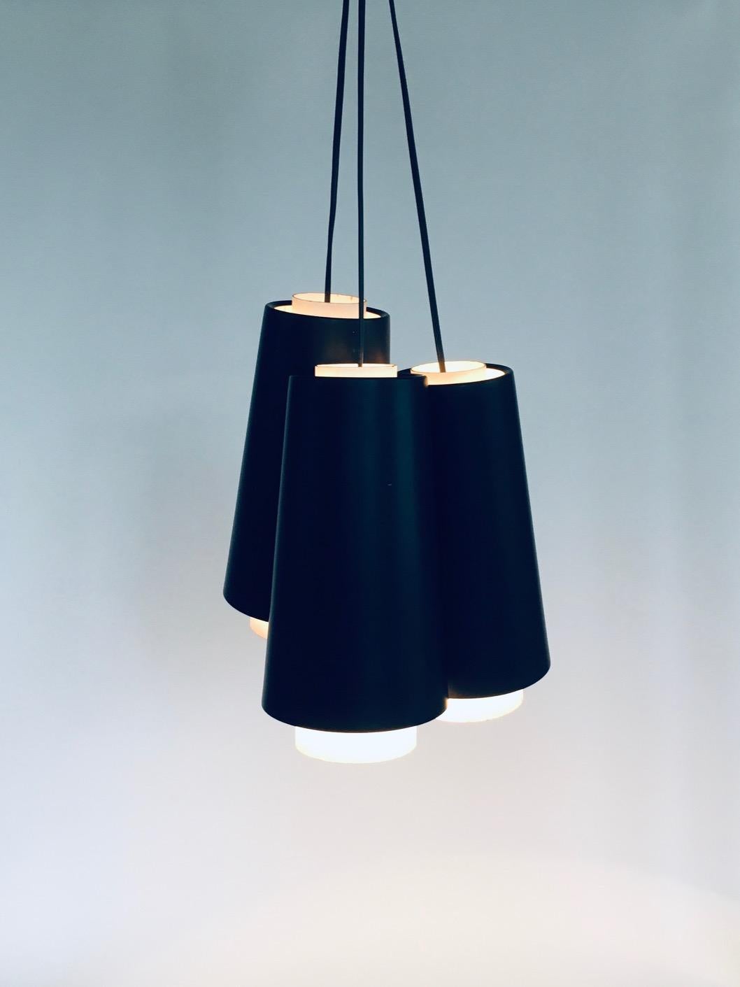 Mid-Century Modern Dutch Design 3 Pendant Lamps by RAAK, Holland 1960's 7