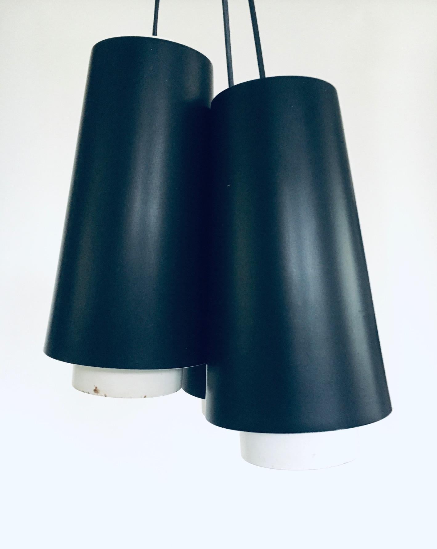 Mid-Century Modern Dutch Design 3 Pendant Lamps by RAAK, Holland 1960's 4