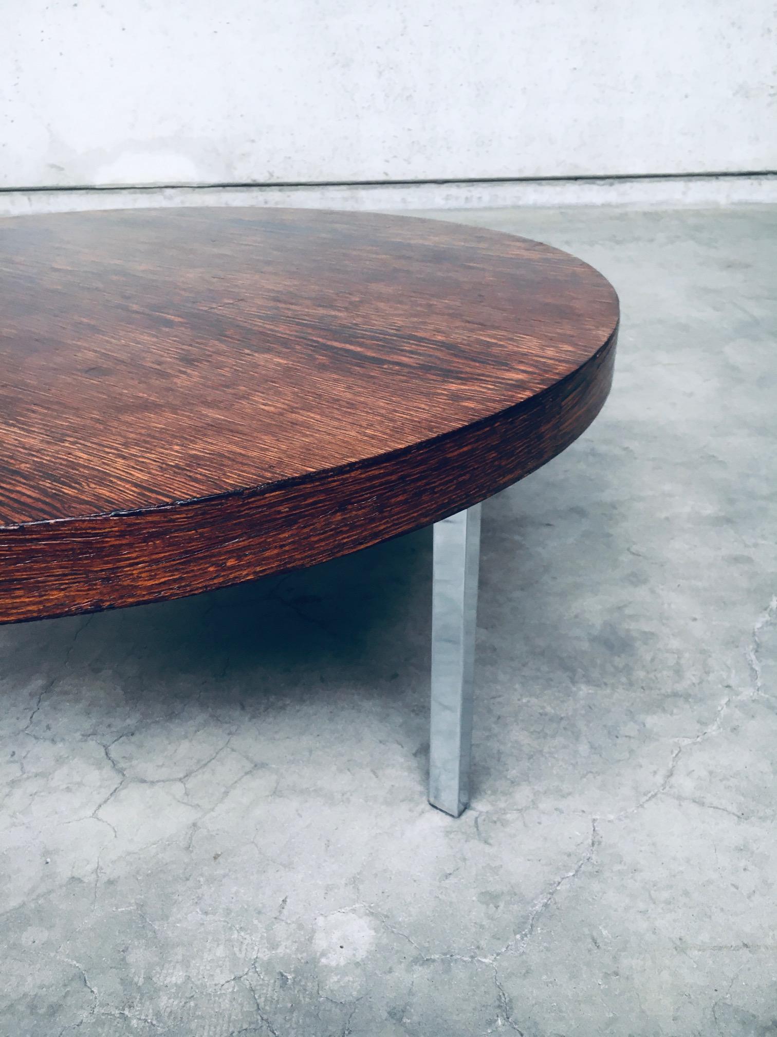 Midcentury Modern Dutch Design Tripod Coffee Table, Netherlands 1960's For Sale 4