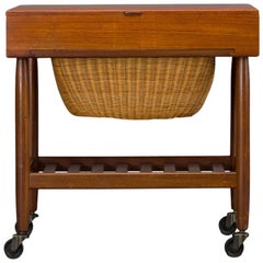 Table de couture en teck Ejvind Johannson pour FDB Mobler:: années 1960
