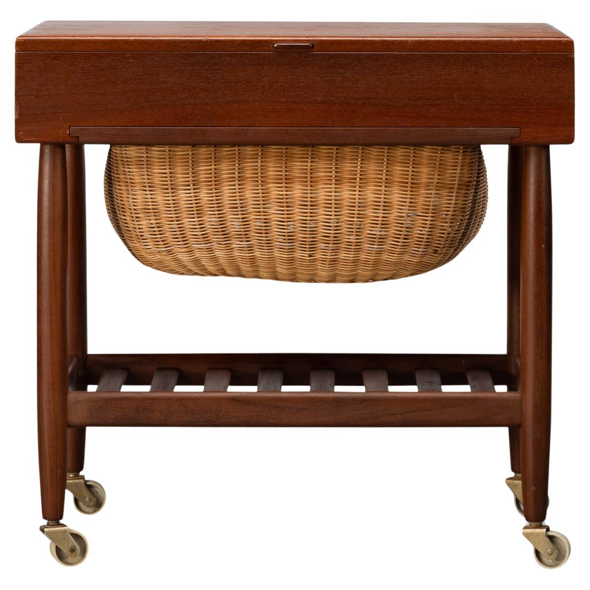 Ejvind Johannson Teakholz- Nähtisch für FDB Mobler, Mid-Century Modern, 1960er Jahre