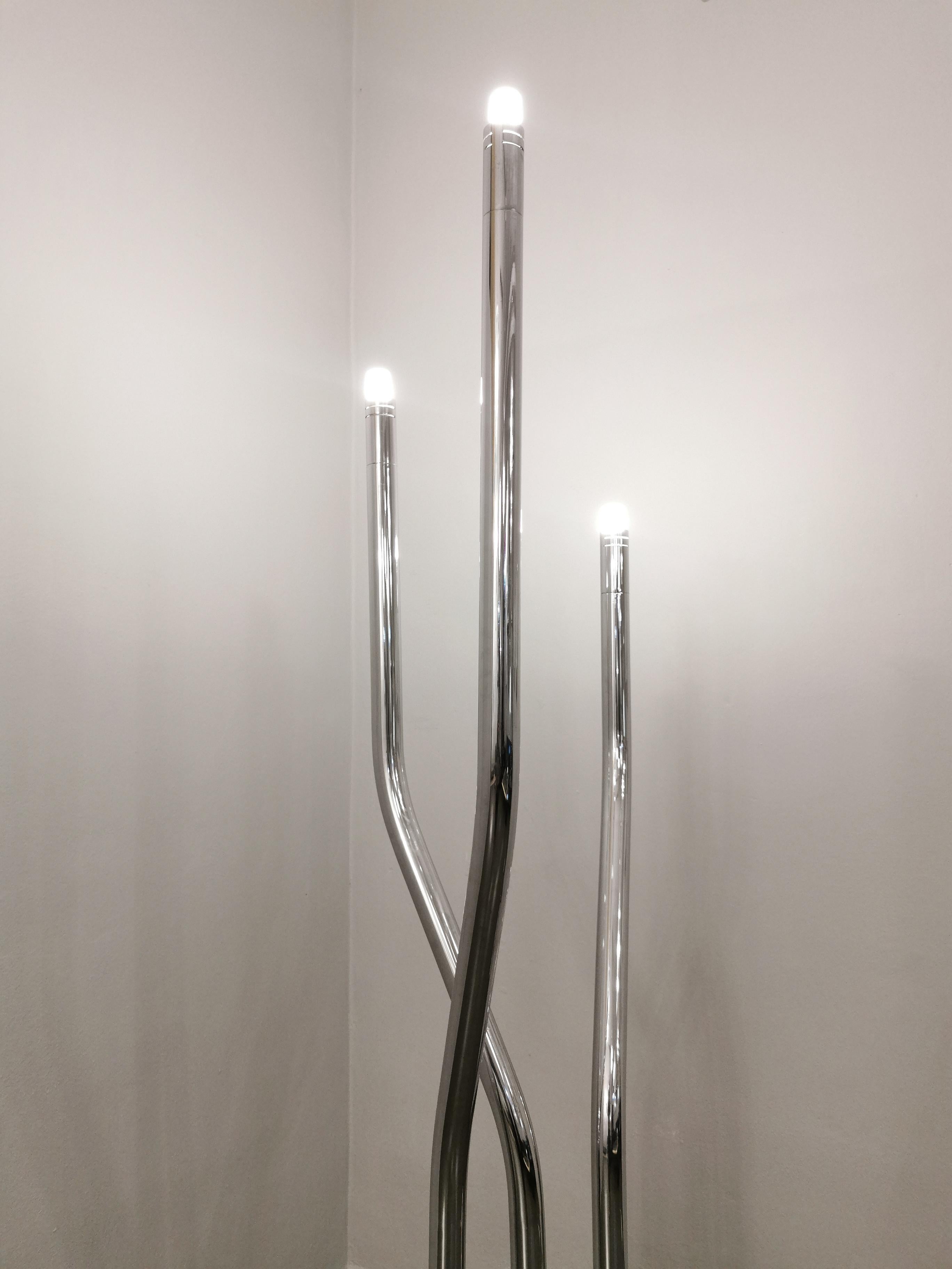 Lampadaire moderne en métal chromé du milieu du siècle dernier attribué à Reggiani, Italie, 1970 5