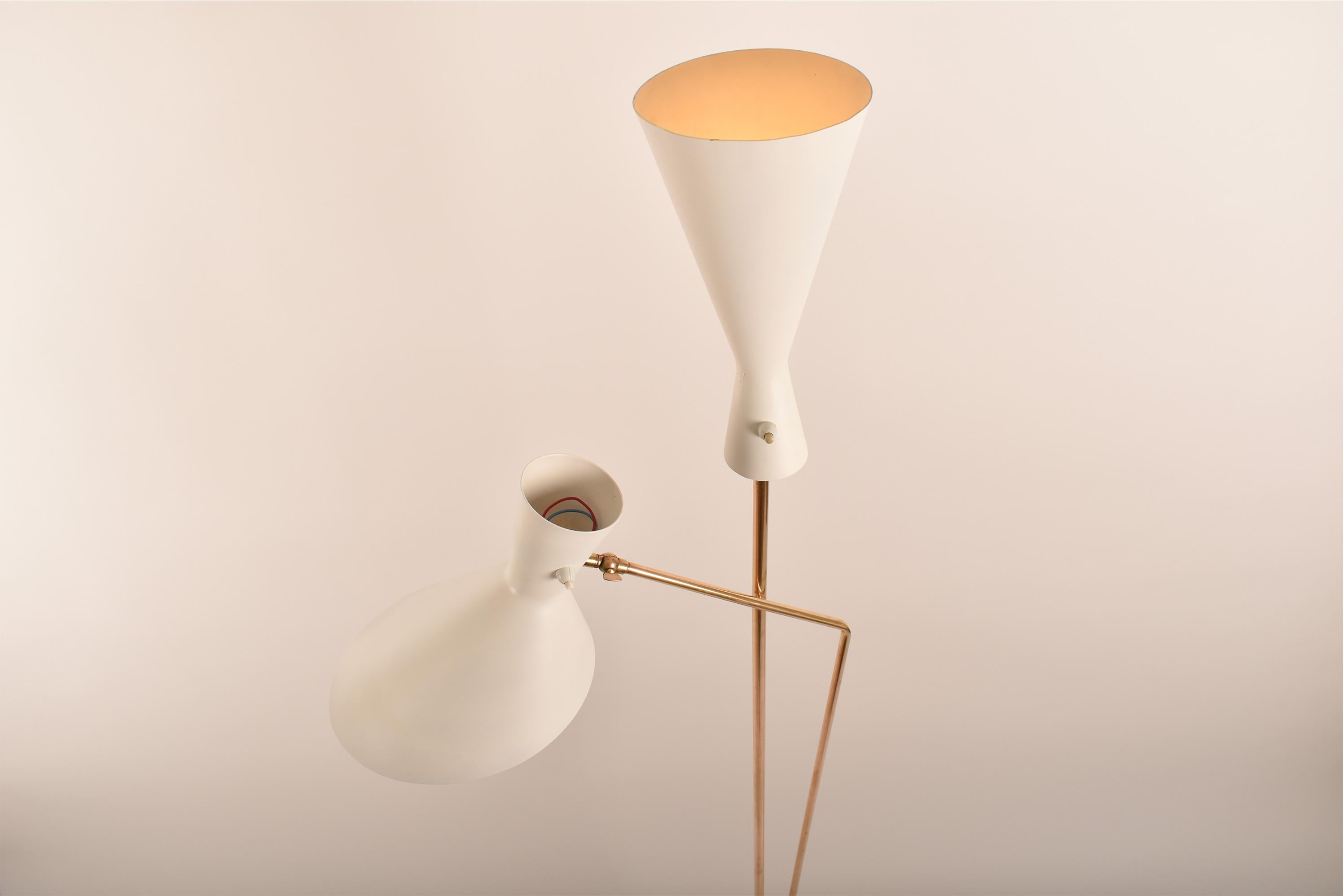 Midcentury Modern Floor Lamp in Brass by Carl Moor for Bag Turgi, Switzerland In Good Condition For Sale In Le Grand-Saconnex, CH