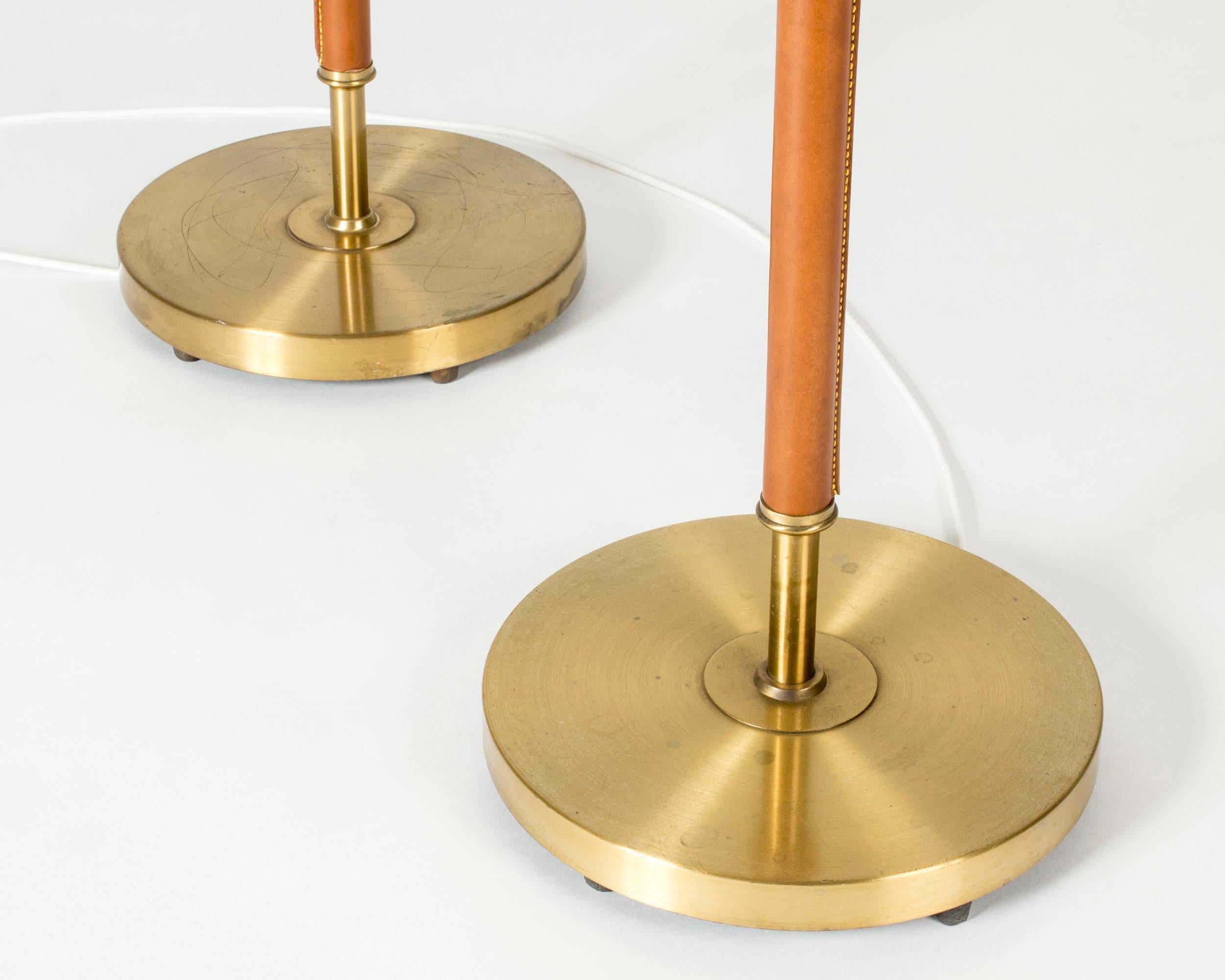 Moderne Stehlampen aus der Mitte des Jahrhunderts von Bertil Brisborg, NK, Schweden, 1940er Jahre (Schwedisch) im Angebot