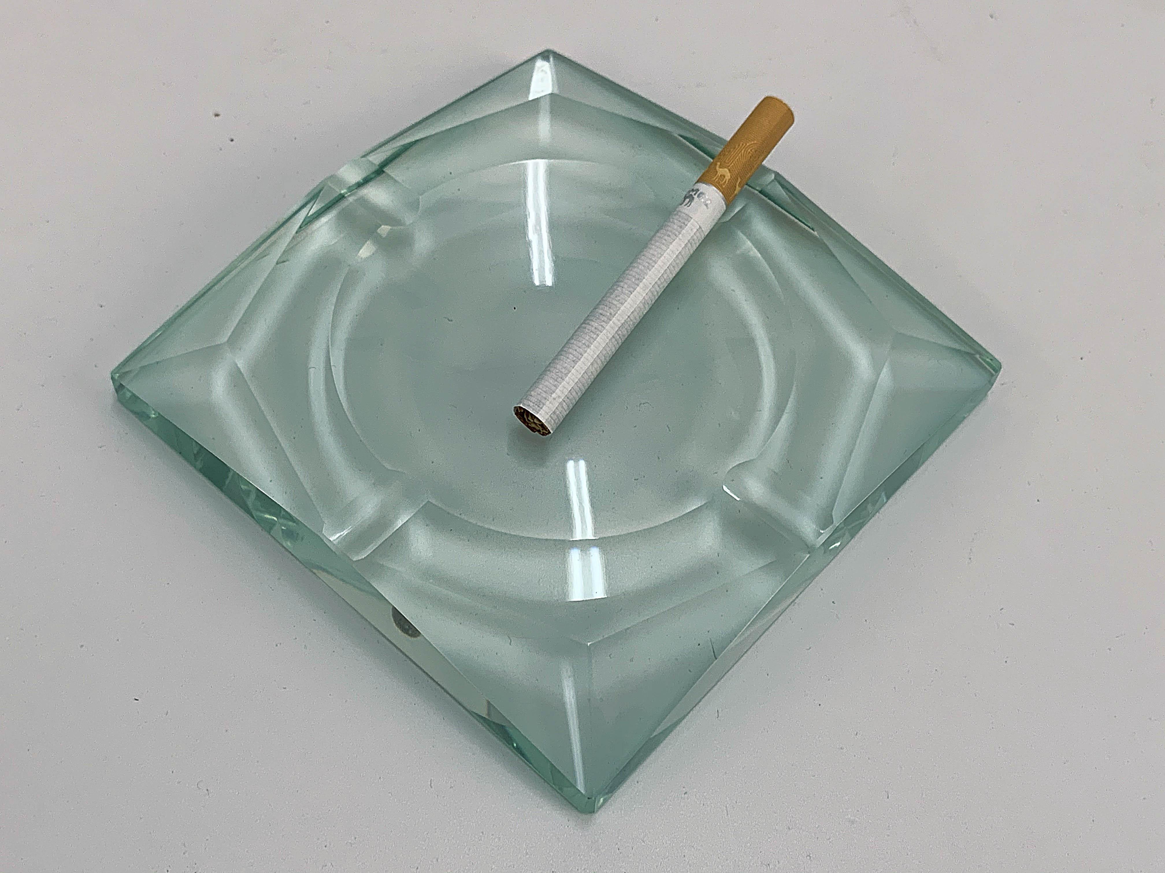 Mid-Century Modern Fontana Arte Green Glass Squared Italian Ashtray, 1960s 5