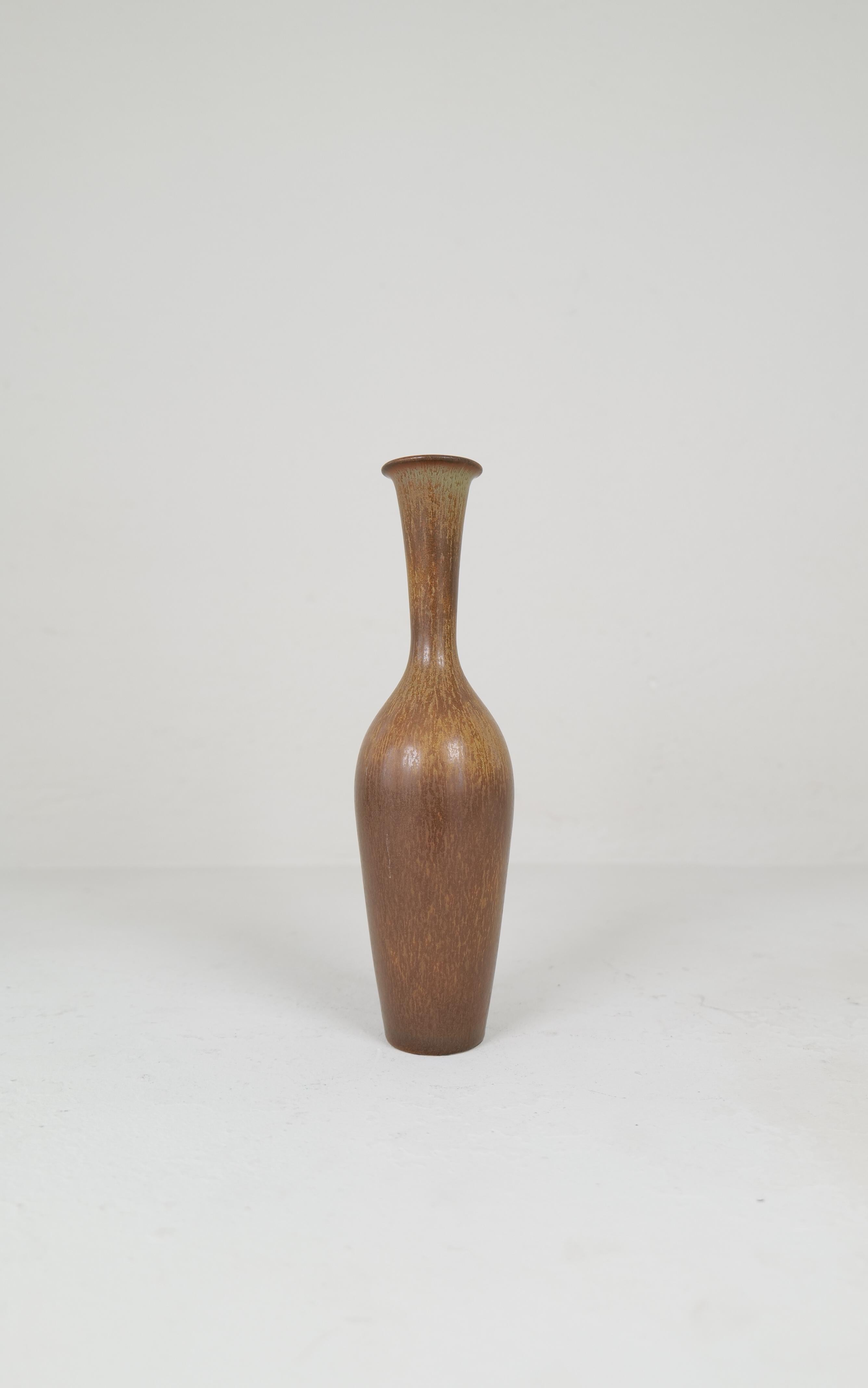 Groupe de 3 vases en terre The Moderns Rörstrand par Gunnar Nylund, Suède en vente 3