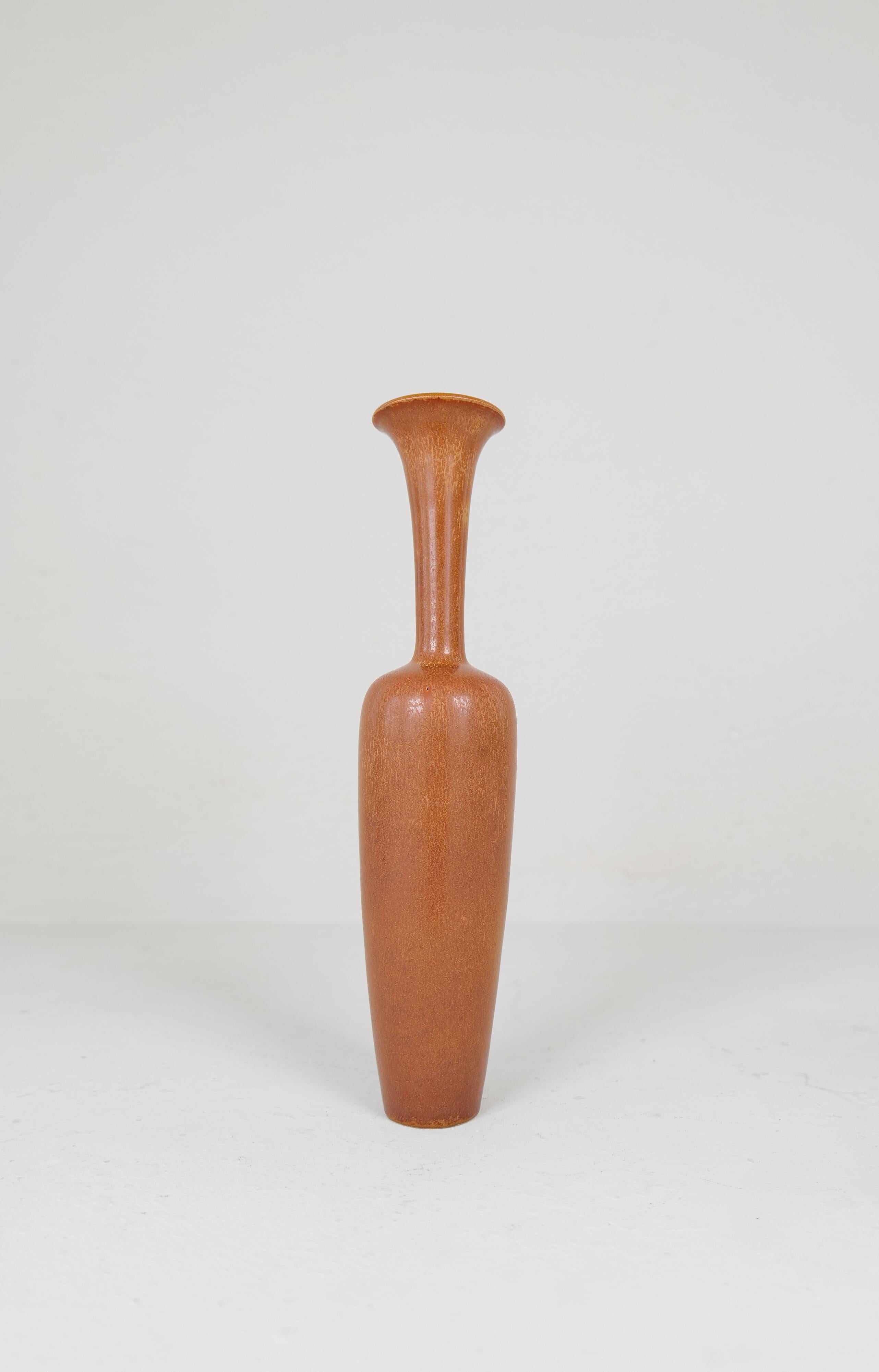 Groupe de 3 vases en terre The Moderns Rörstrand par Gunnar Nylund, Suède en vente 5
