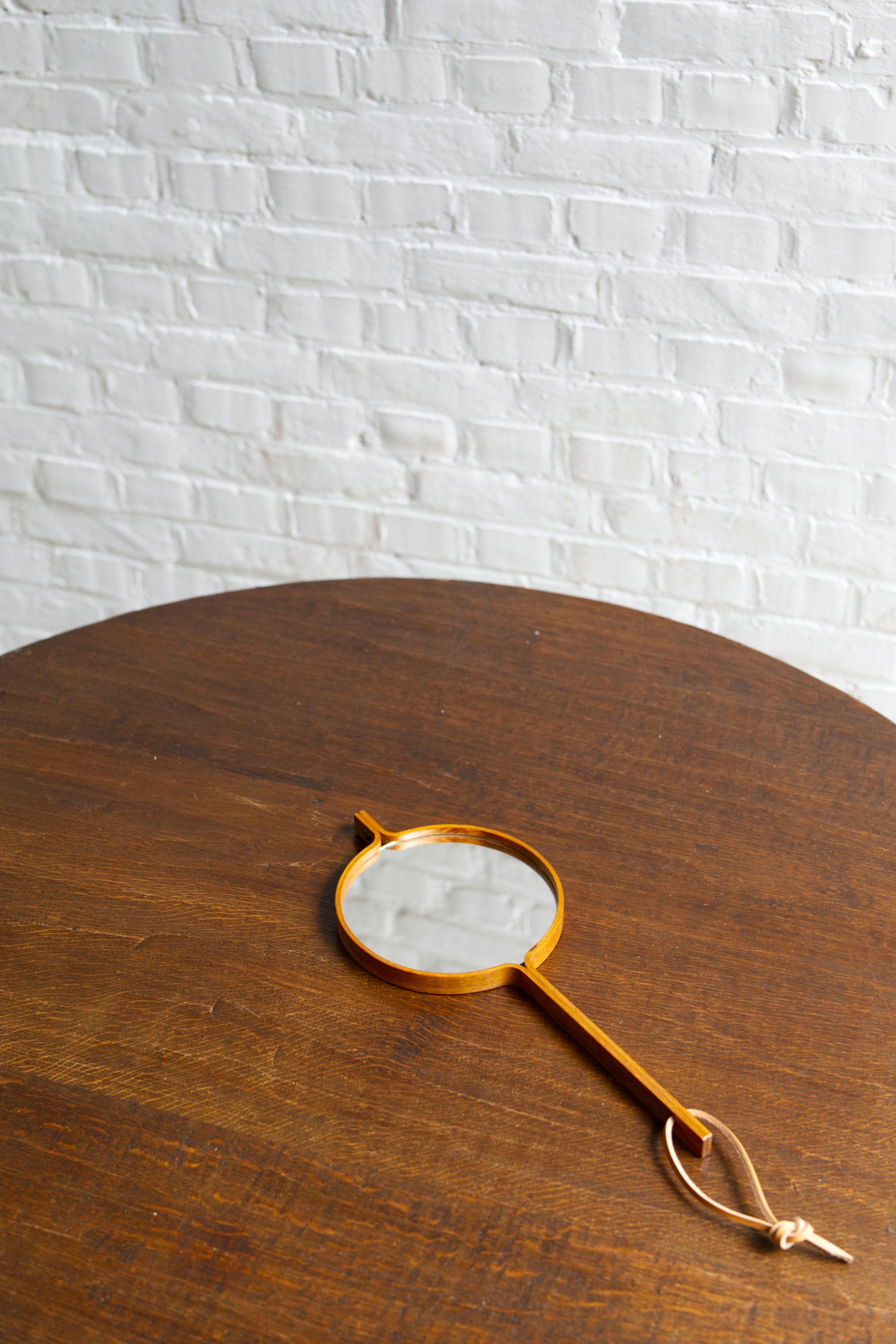 Miroir à main The Moderns par Hans-Agne Jakobsson, Suède, années 1950 en vente 8