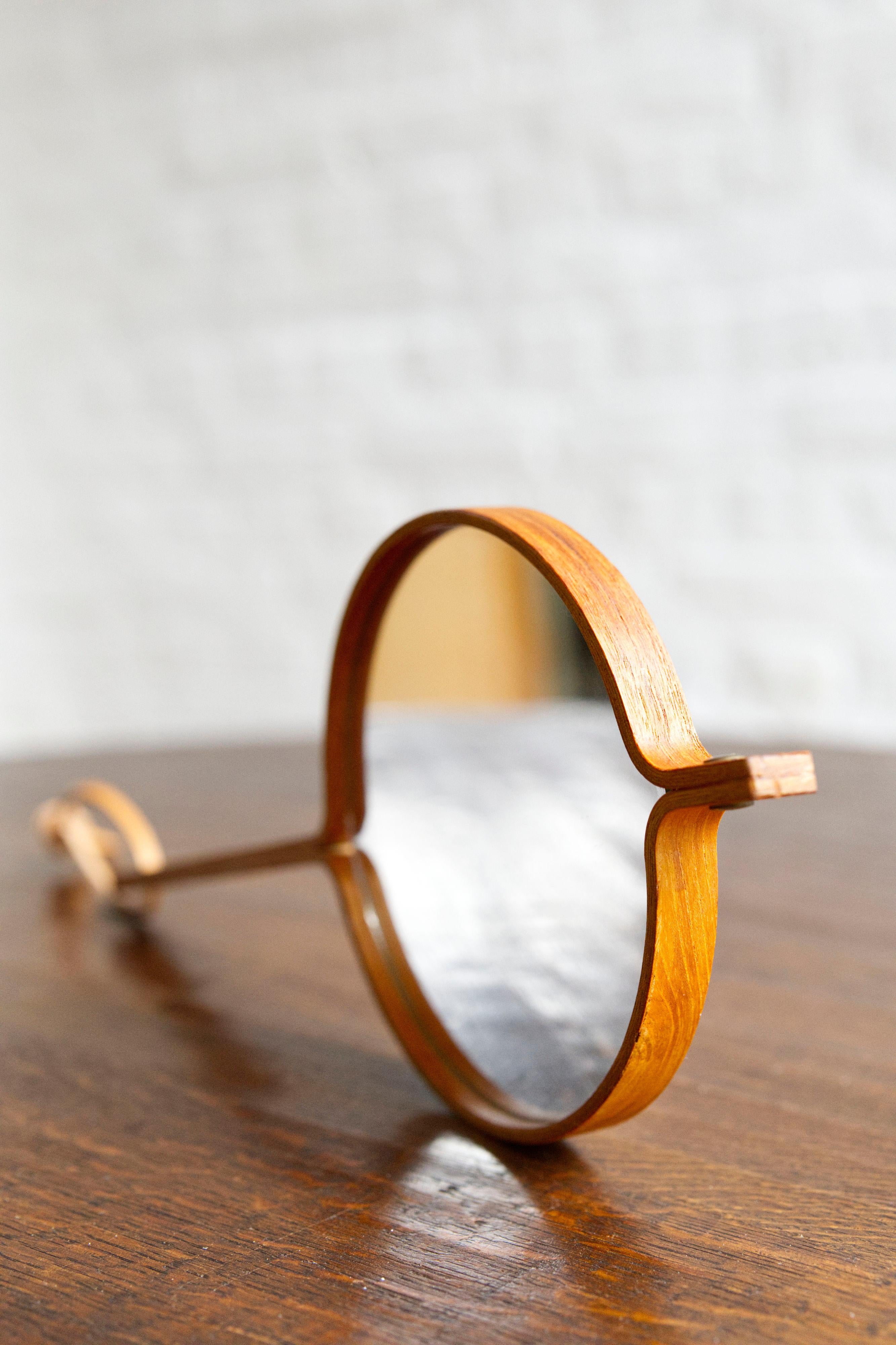Danois Miroir à main The Moderns par Hans-Agne Jakobsson, Suède, années 1950 en vente