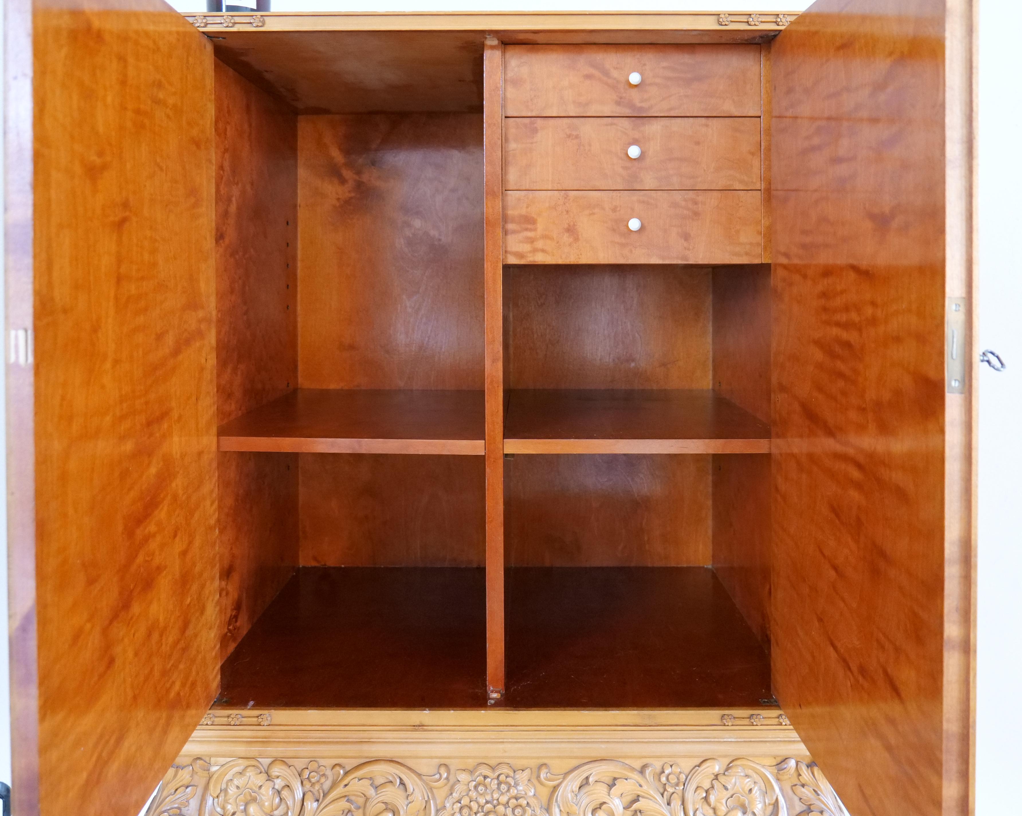 Midcentury Modern Handcrafted Cabinet Elm, Sweden, 1940s For Sale 5