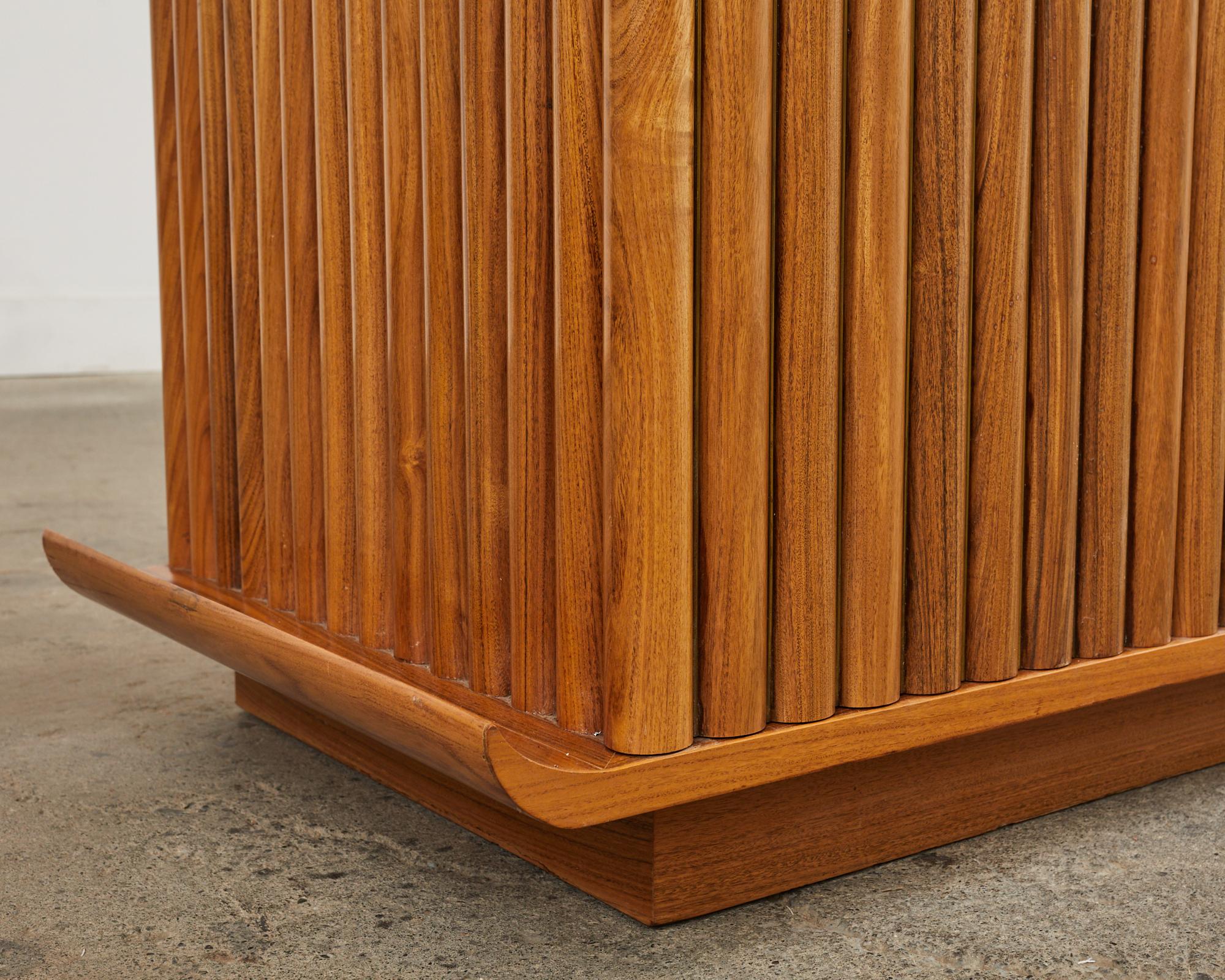 Midcentury Modern Hardwood Pagoda Form Dry Bar Cabinet For Sale 8