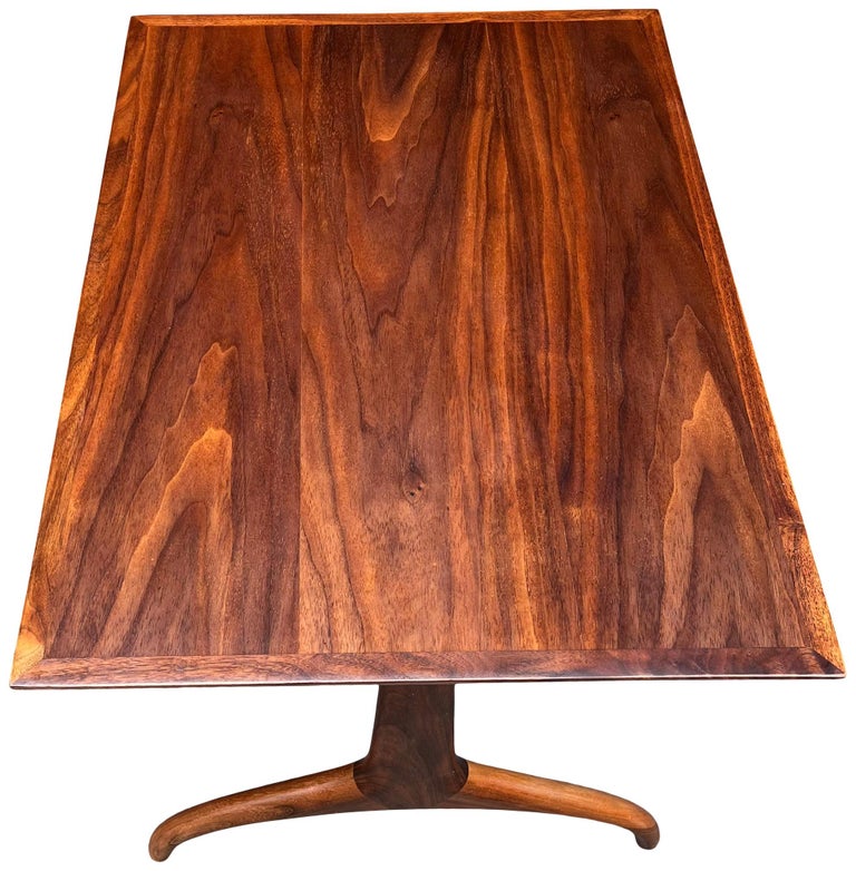 MidCentury Modern Heritage Henredon Horn Leg Side End Tables at 1stDibs