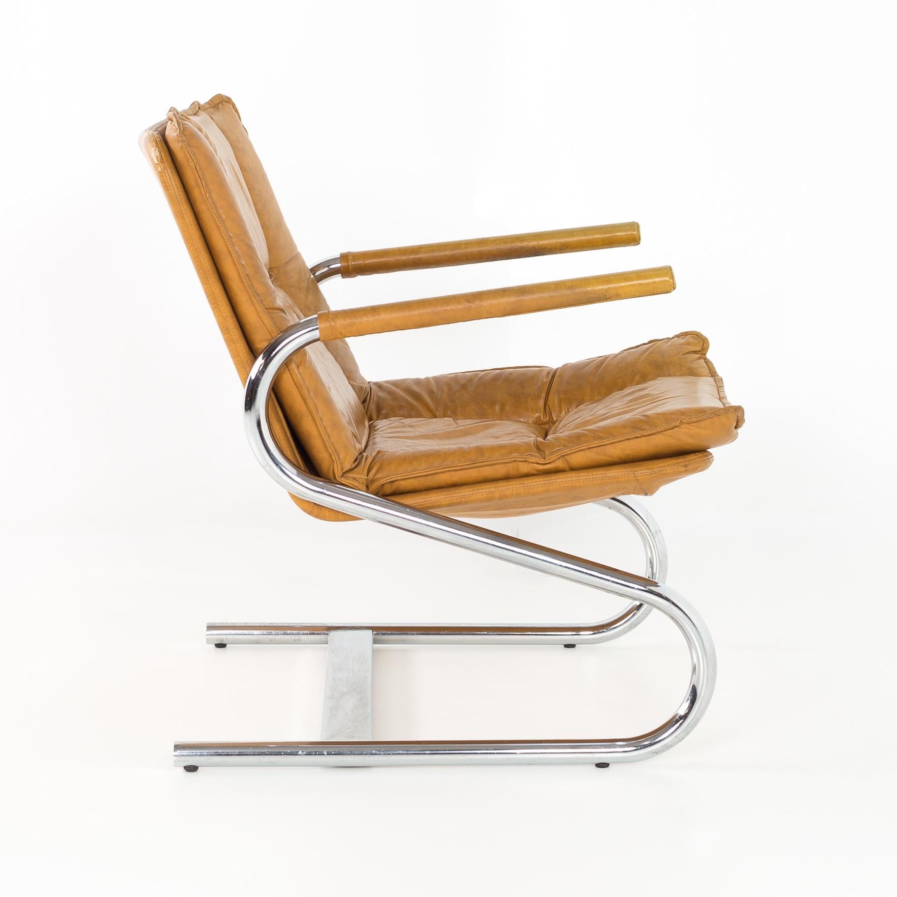 Late 20th Century Mid-Century Modern Italian Chrome Z-Lounge Chairs, Pair