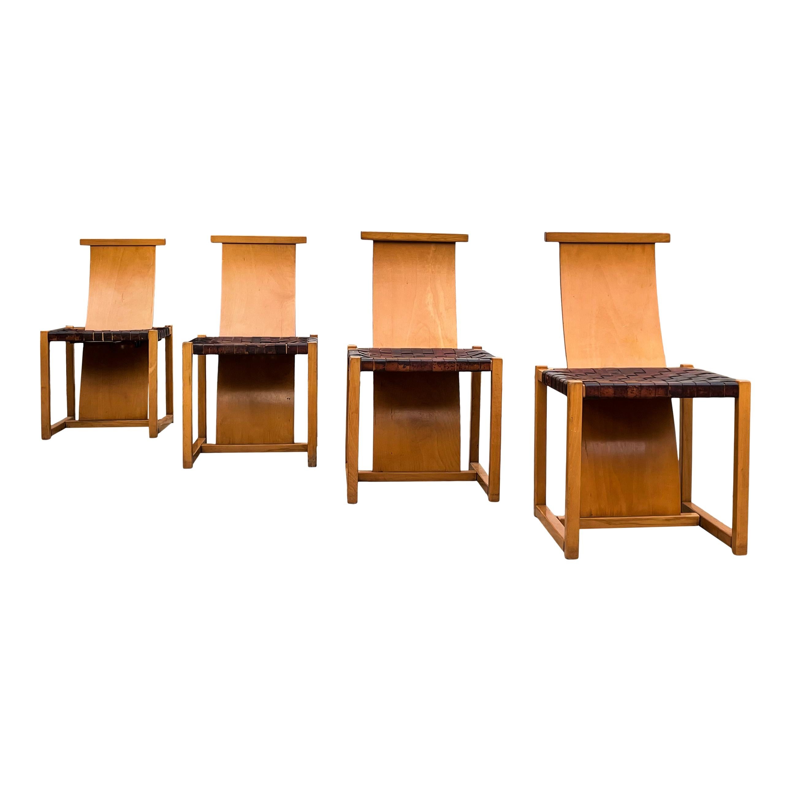 Late 20th Century Midcentury Modern Italian Design Beech & Leather Dining Chairs, 1970s, Set of 4 For Sale