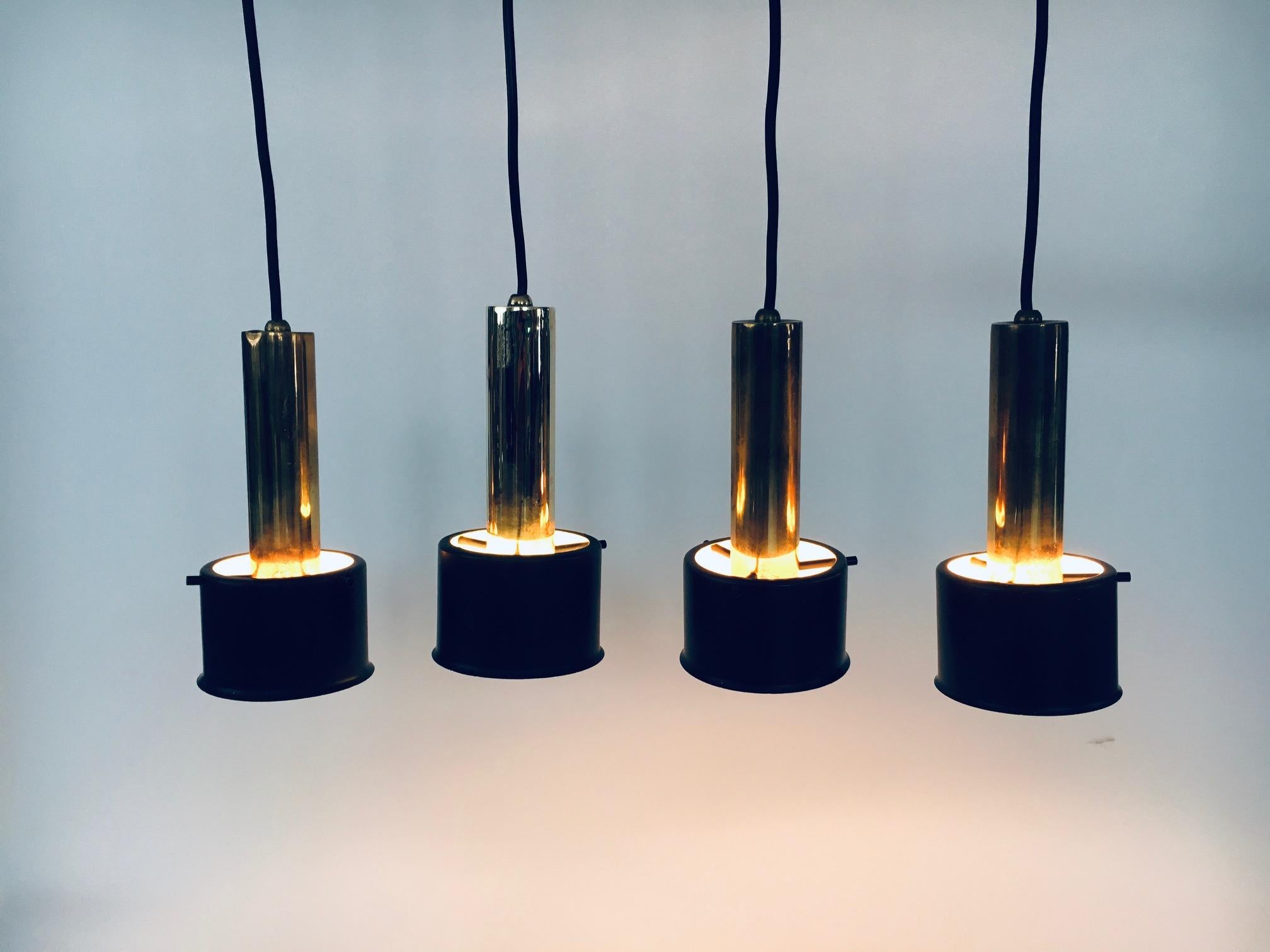 Métal Ensemble de lampes suspendues de design italien du milieu du siècle dernier, Italie, années 1960 en vente