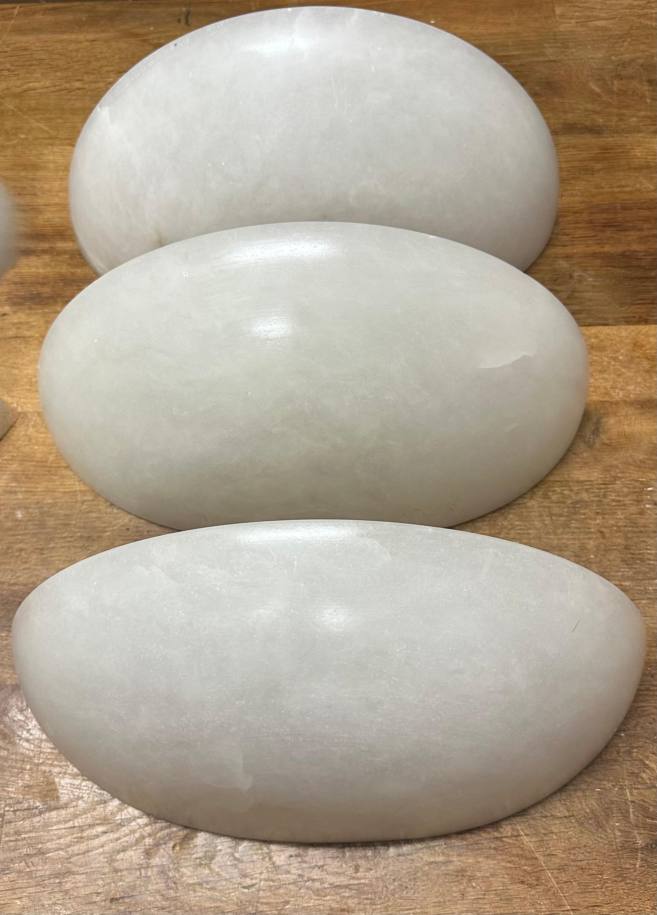 Italienisches 4er-Set Mid-Century-Modern-Wandleuchter aus Alabaster im Art-déco-Stil, Mid-Stil im Angebot 5