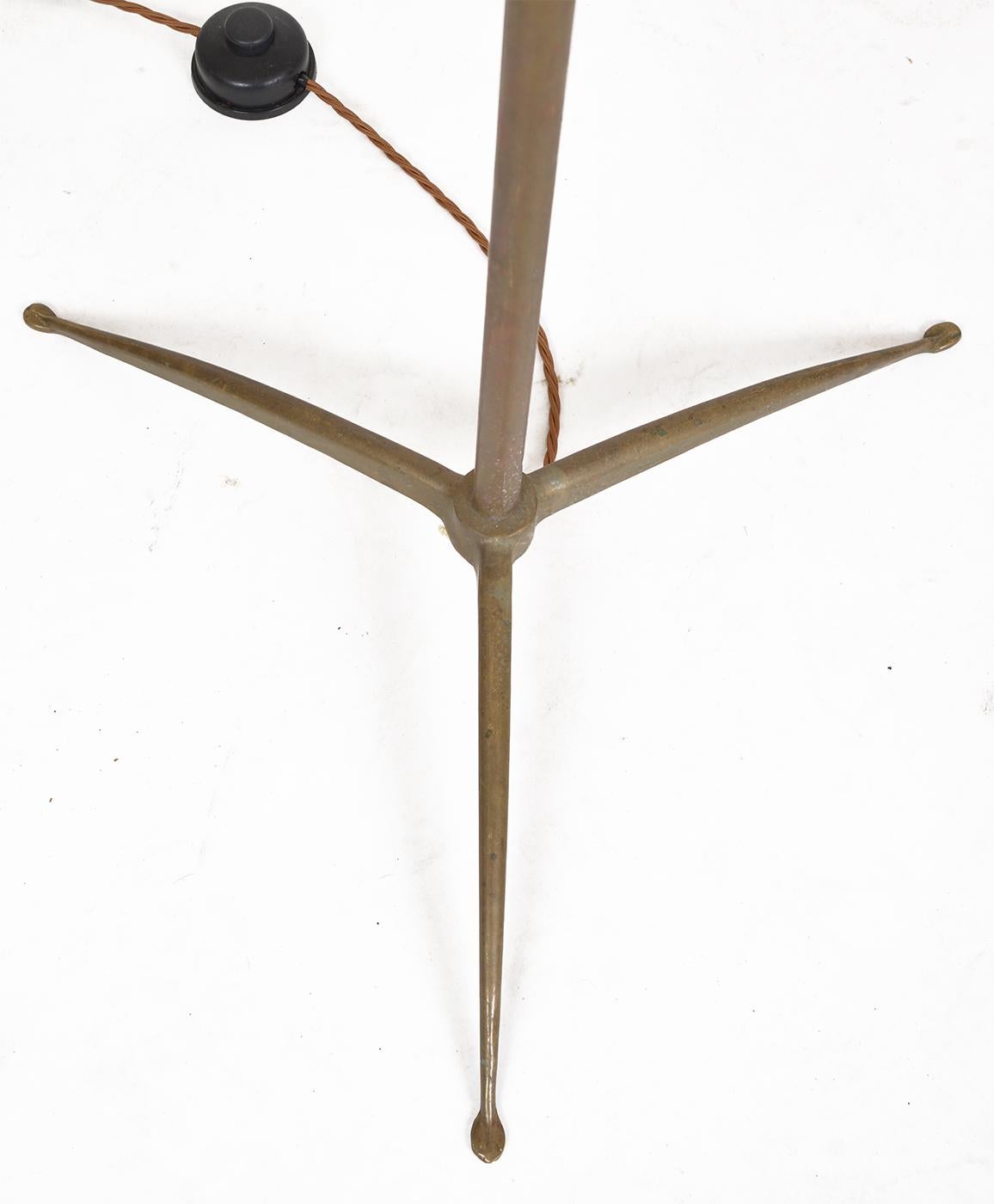 Midcentury Modern Italian Three-Arm Articulated Standard Floor Lamp Brass Enamel 9