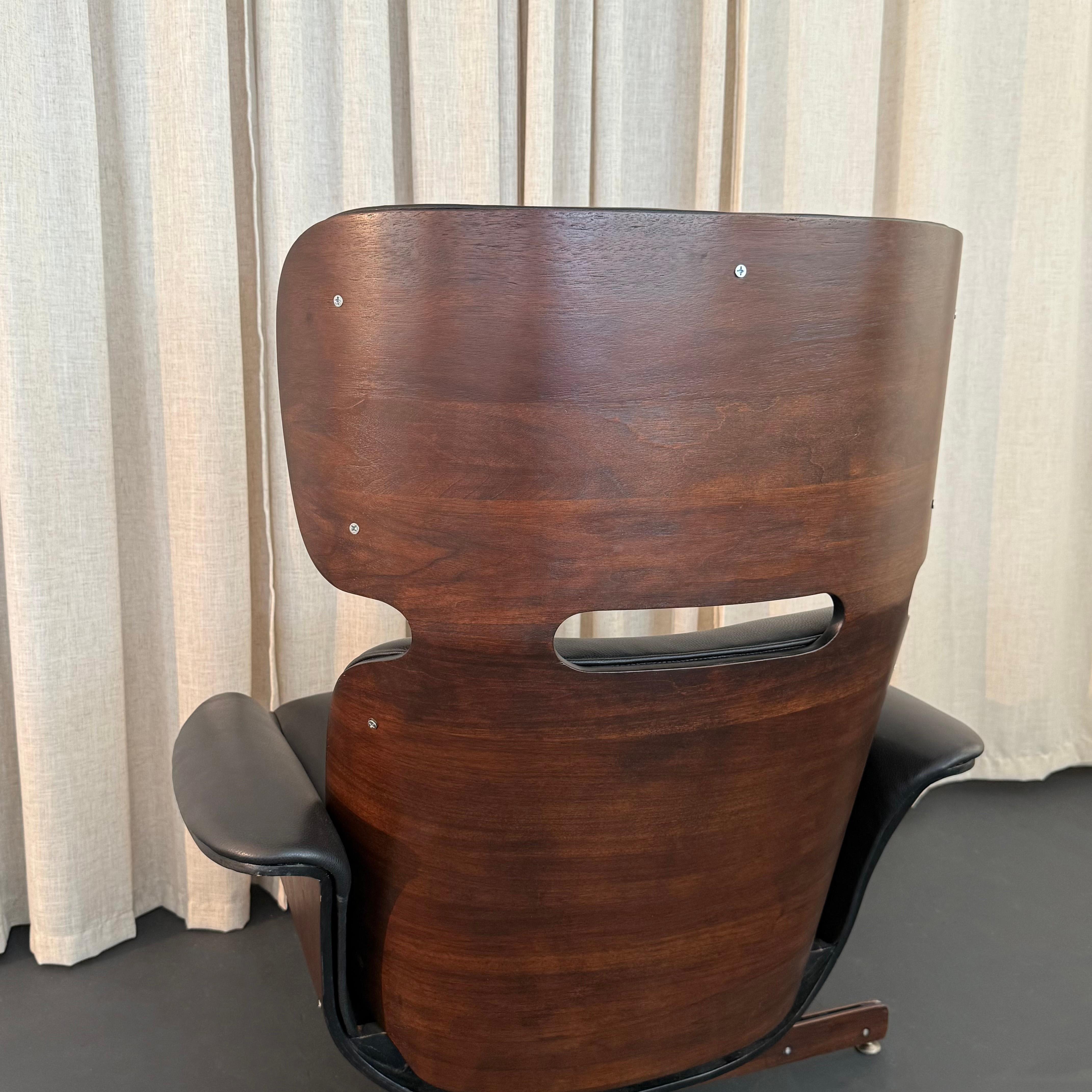 Midcentury Modern Leather Recliner Lounge Chair von George Mulhauser für Plycraft im Angebot 3
